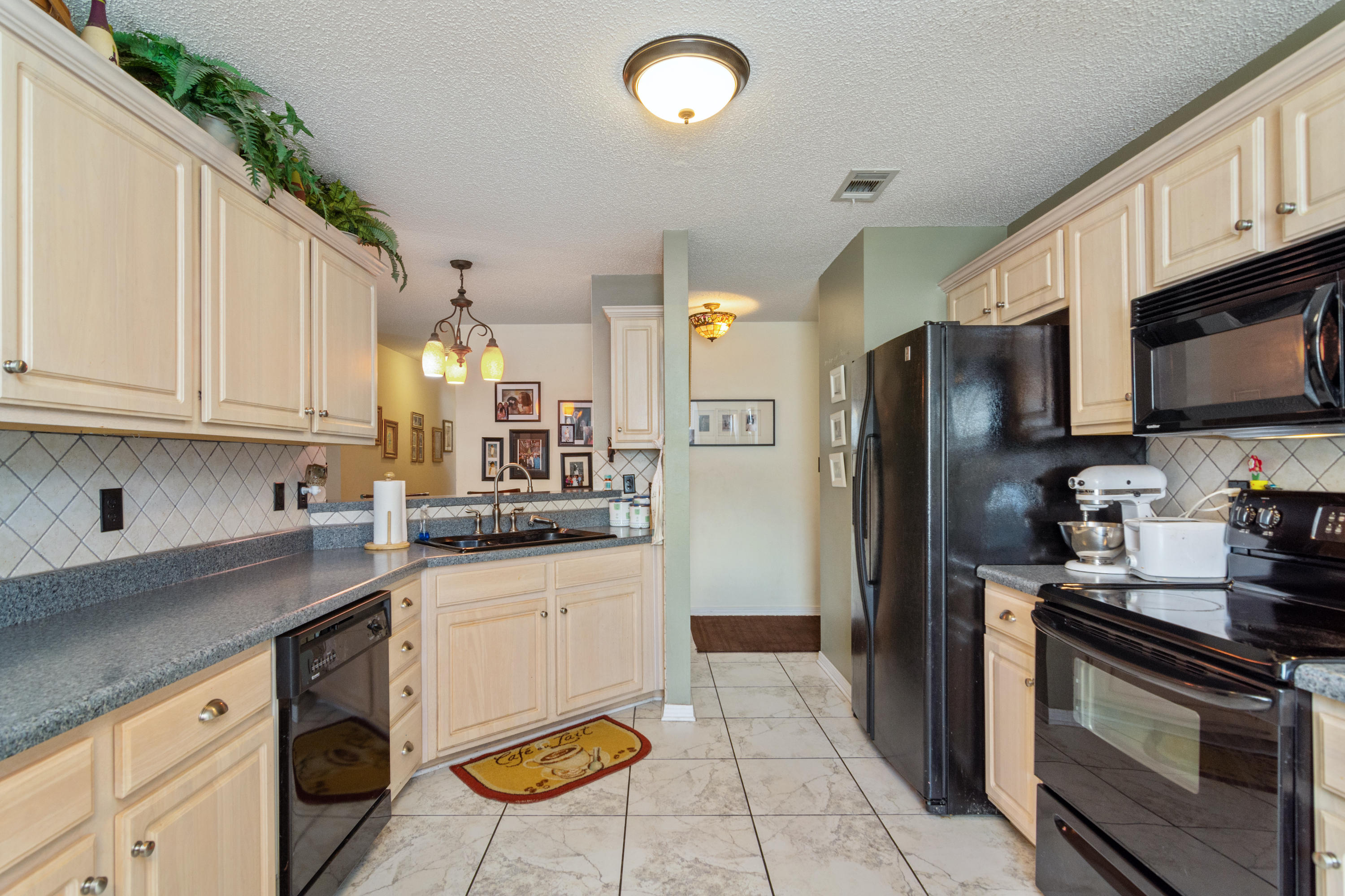 FAIRCHILD ESTATES - Residential