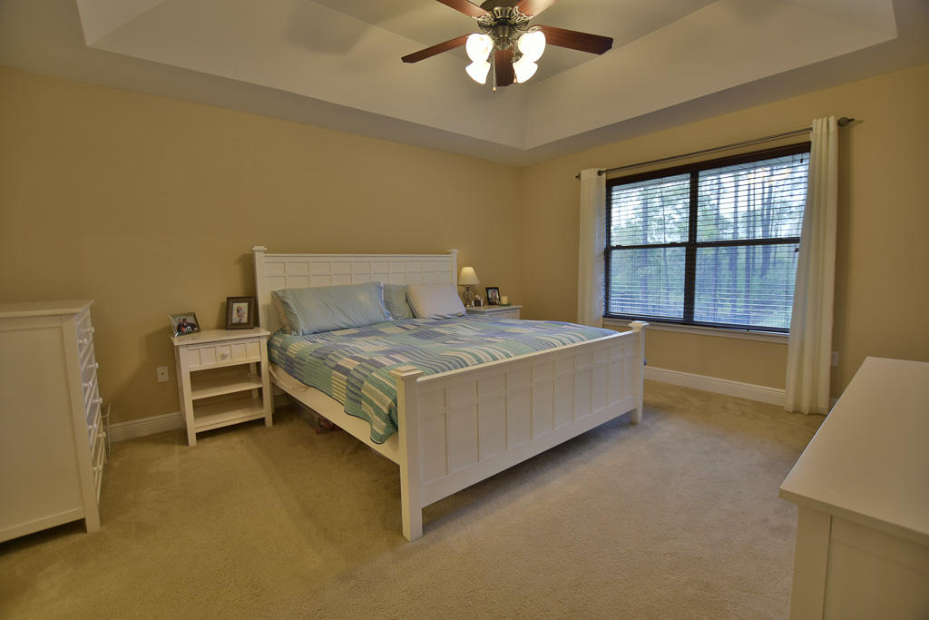 CREETWOOD VILLAGE - Residential