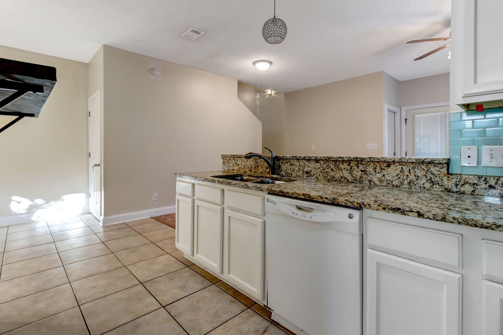 MAGNOLIA PARK PH 2 . - Residential Lease