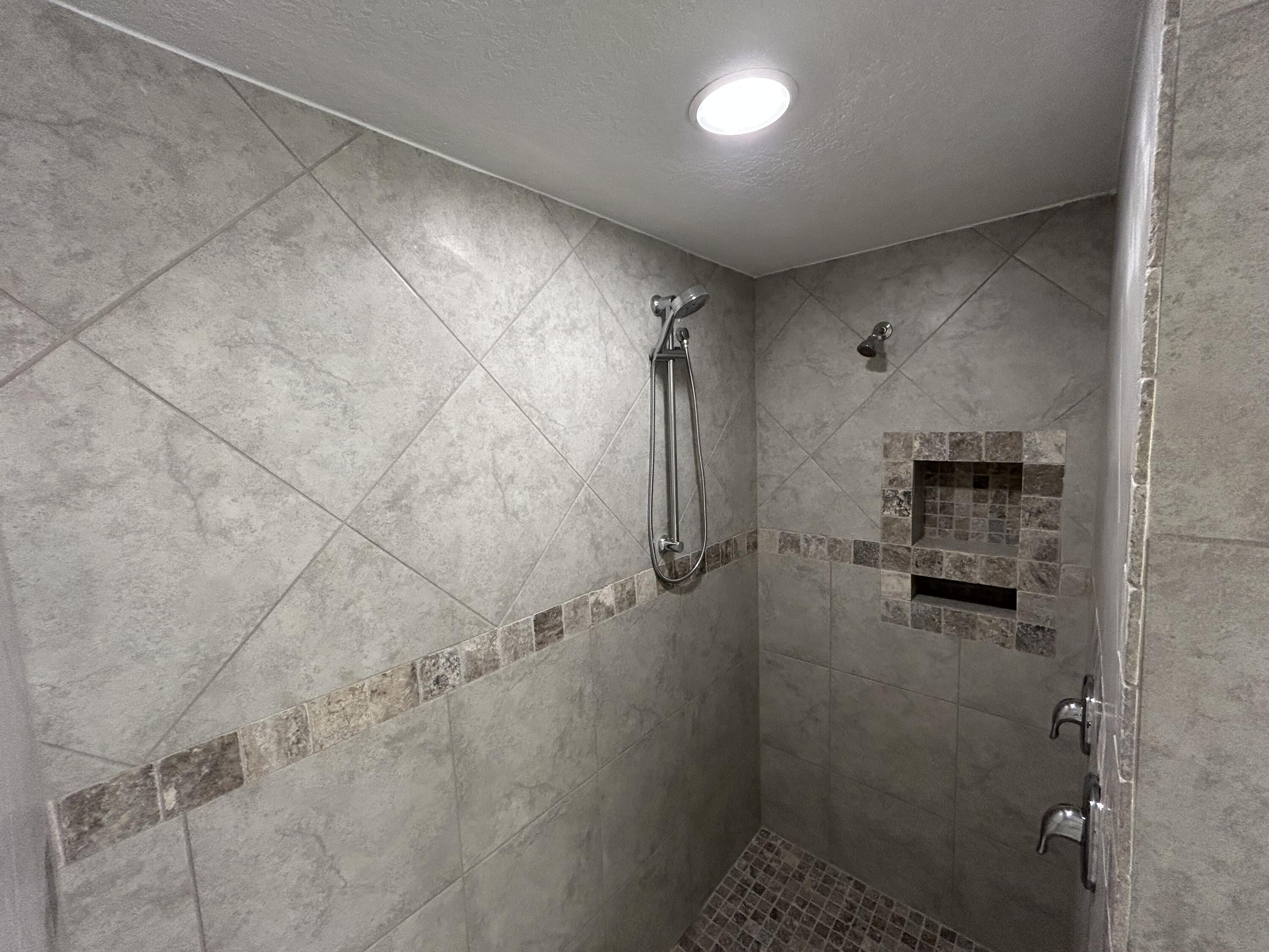 CREETS LANDING - Residential