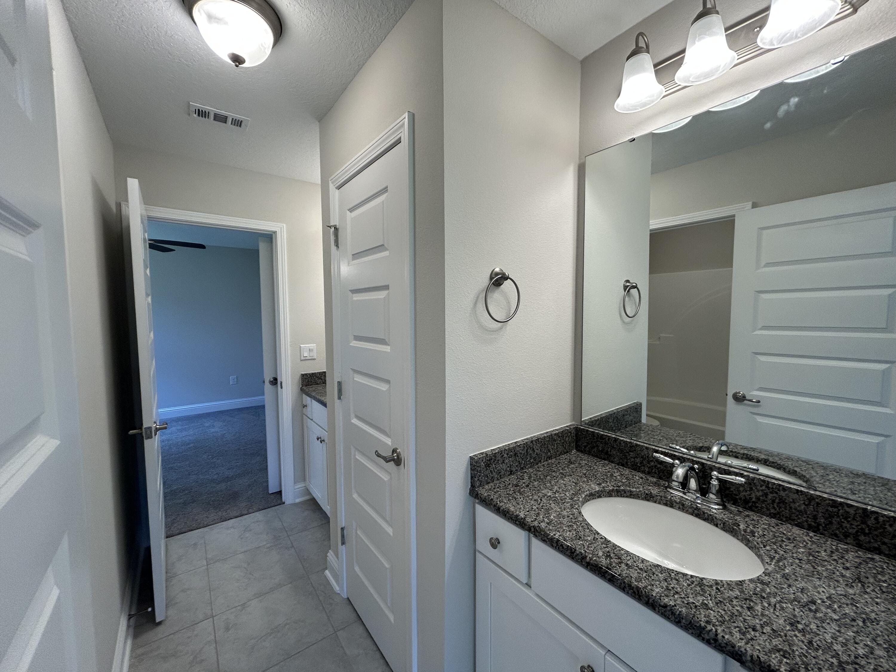 CREETS LANDING - Residential