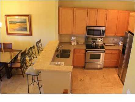 MAGNOLIA BAY CLUB T/H PH 1 - Residential