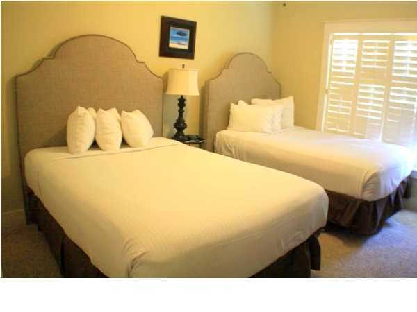 MAGNOLIA BAY CLUB T/H PH 1 - Residential