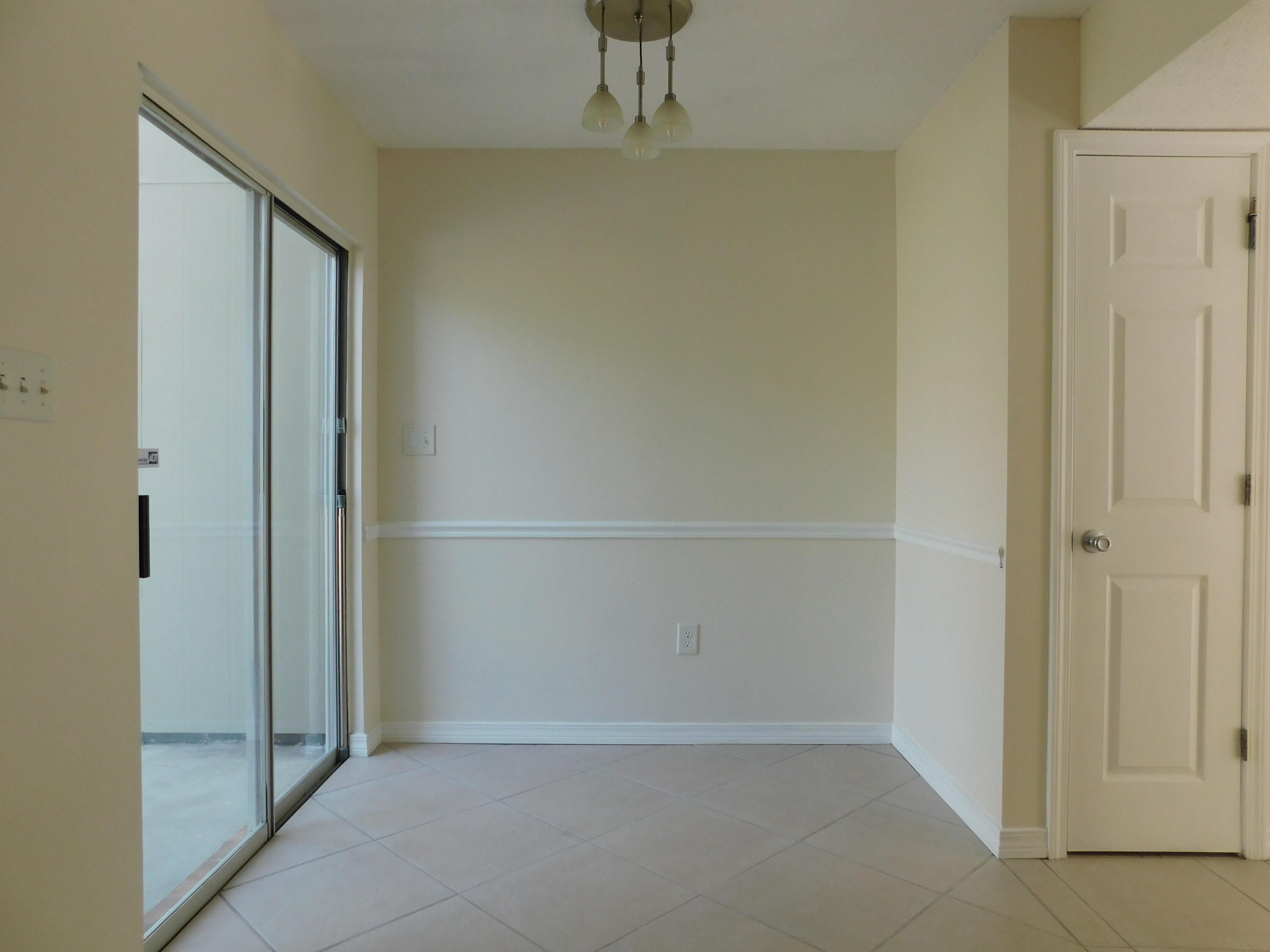 ALDEN WAY T/H - Residential