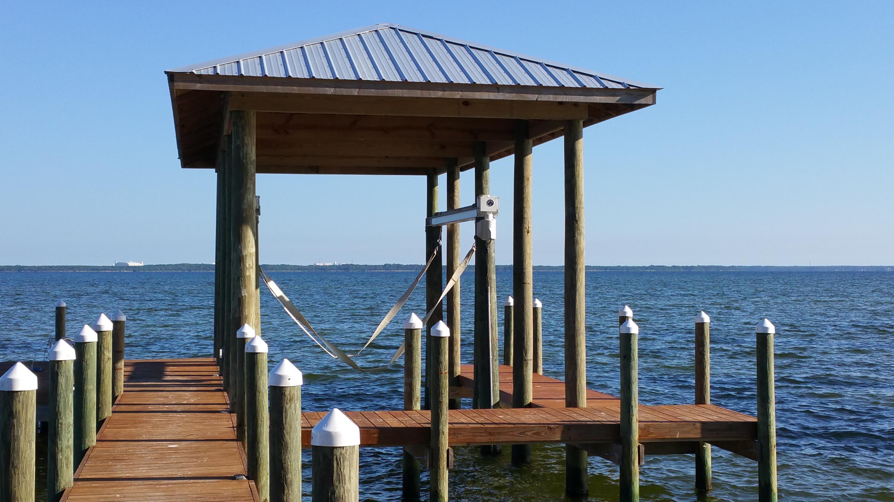 PEACOCKS POINT - Land