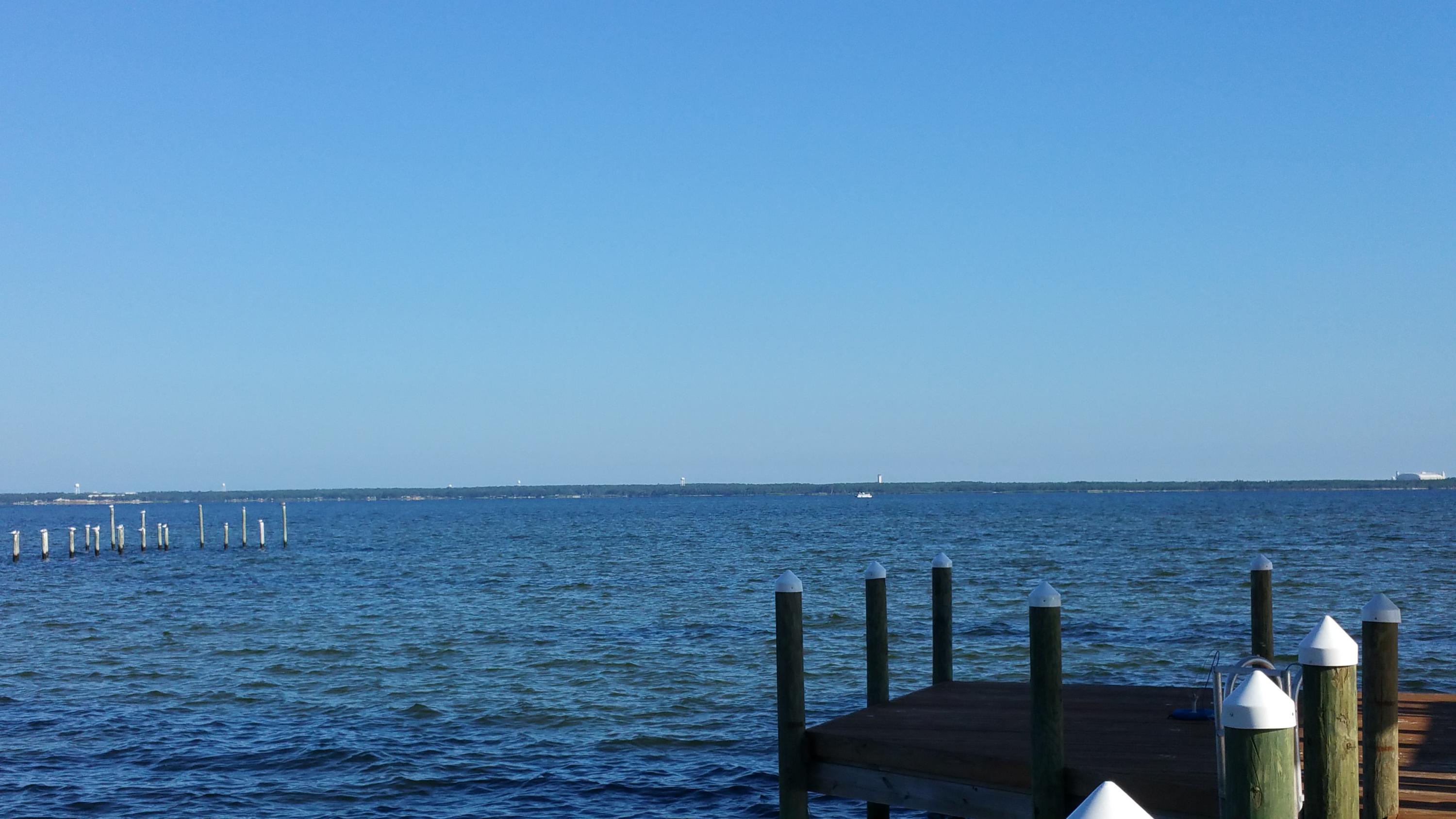 PEACOCKS POINT - Land