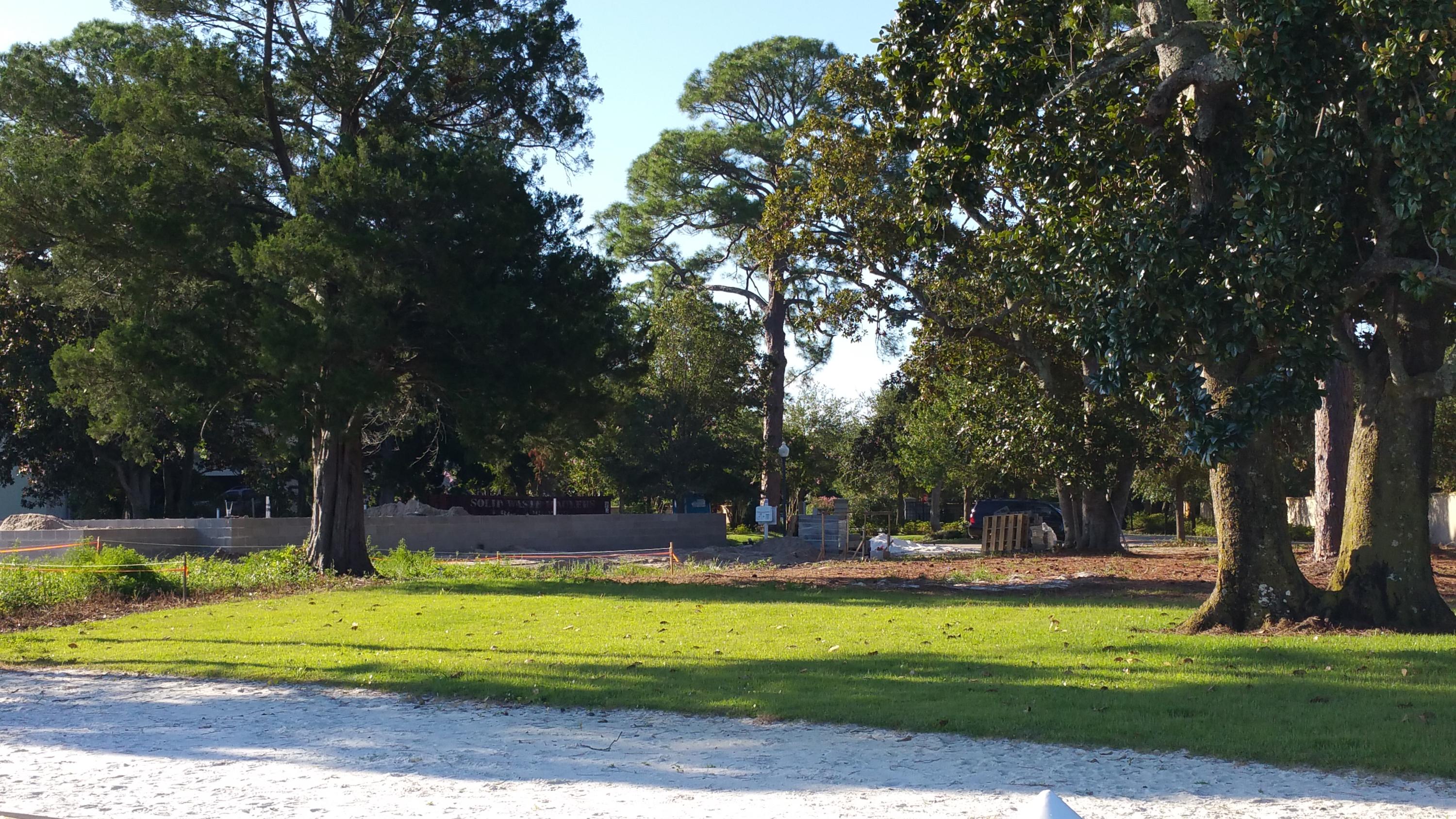 PEACOCKS POINT - Land