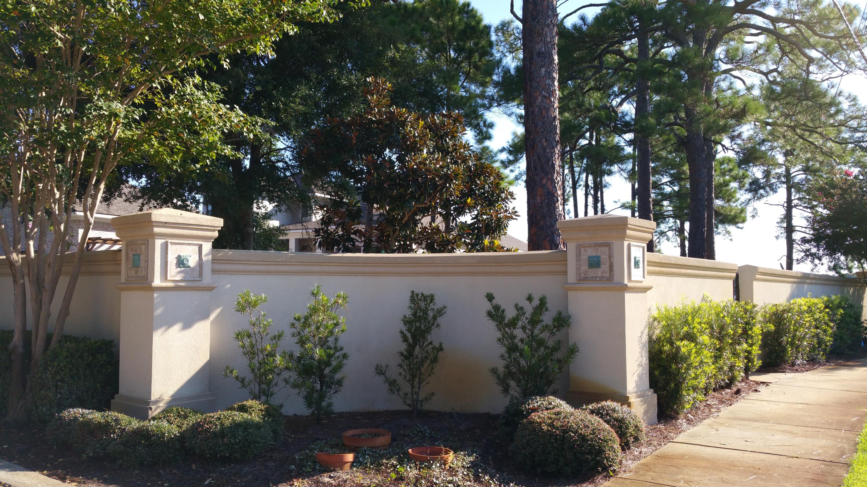 PEACOCKS POINT - Land