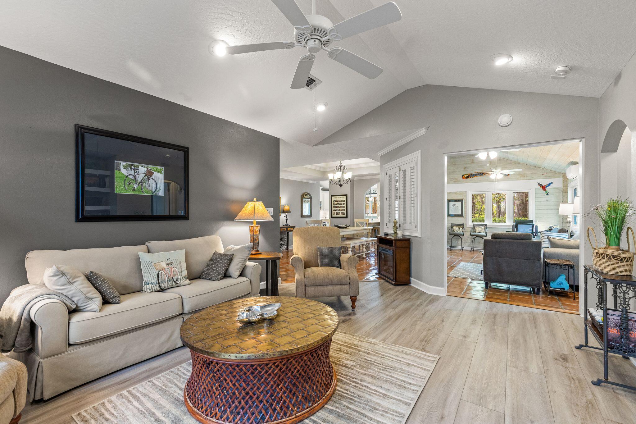 ST ANDREWS DRIVE AT SANDESTIN - Residential