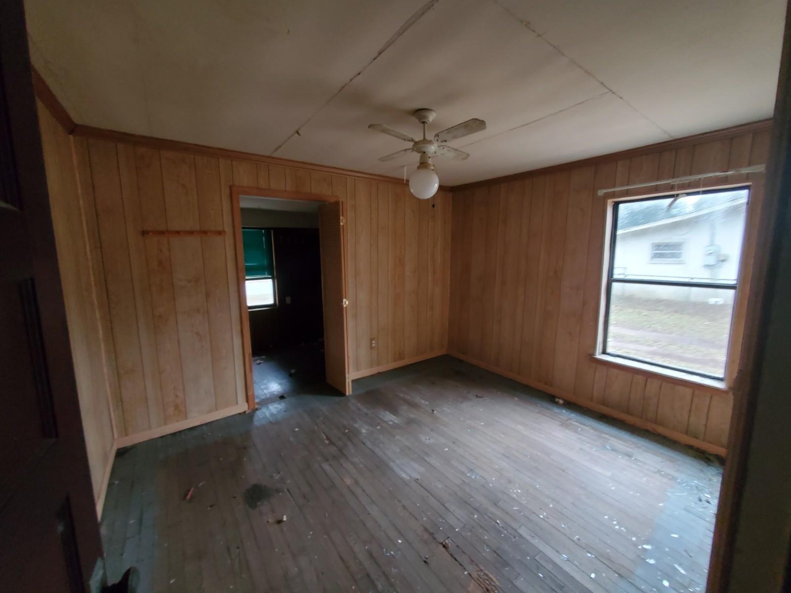 CRESTVIEW - Residential