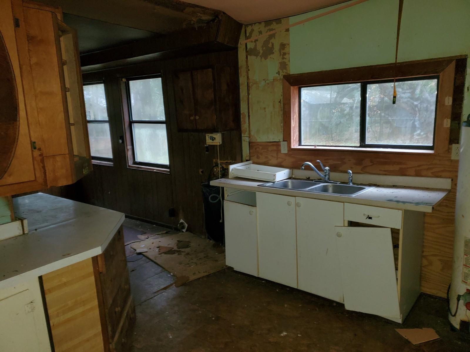 CRESTVIEW - Residential