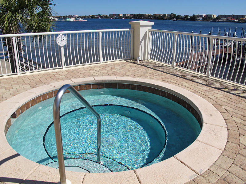 PRESIDIO YACHT CLUB - Residential Lease