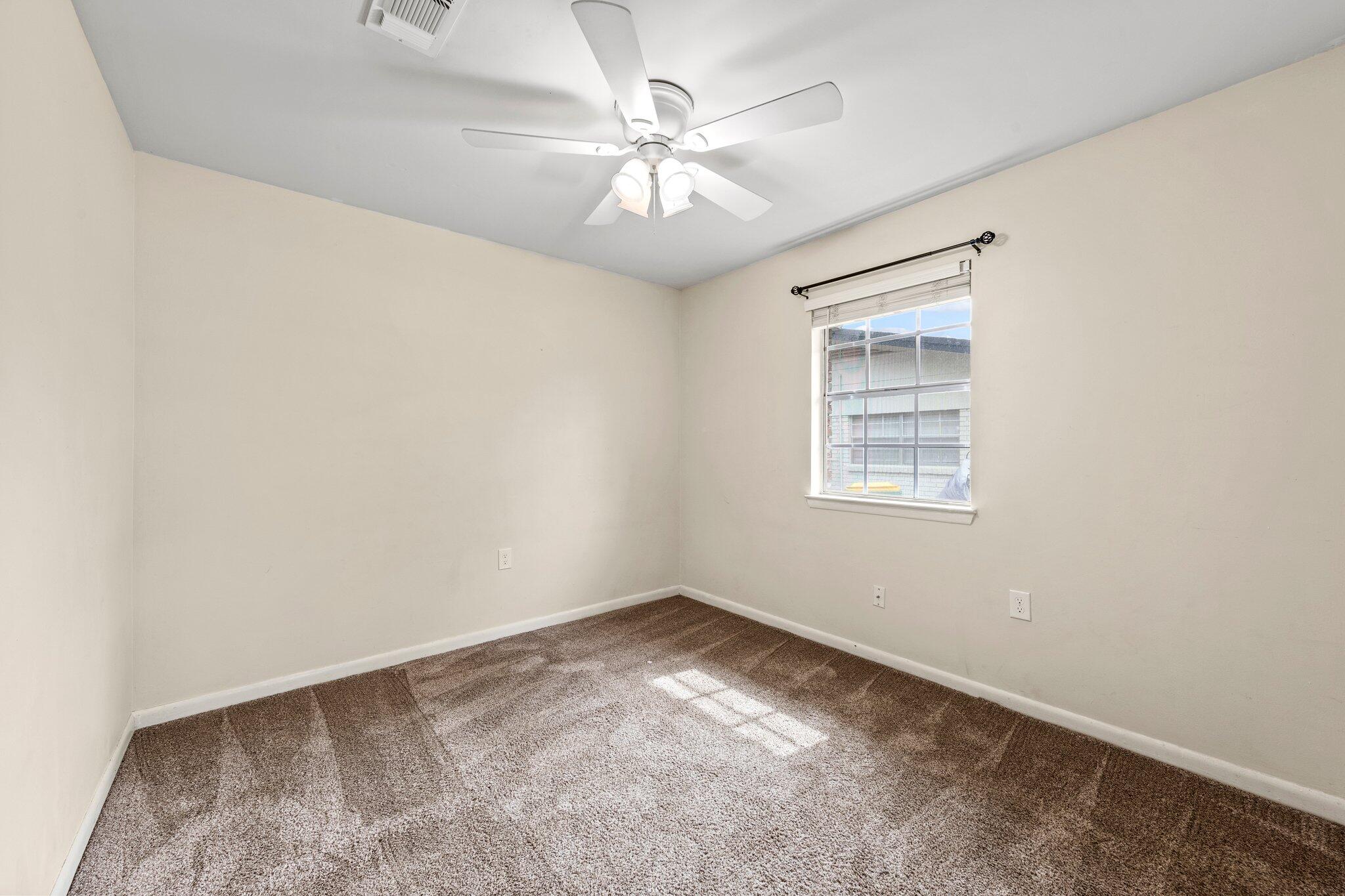 PALM ESTATES UNIT 3 - Residential