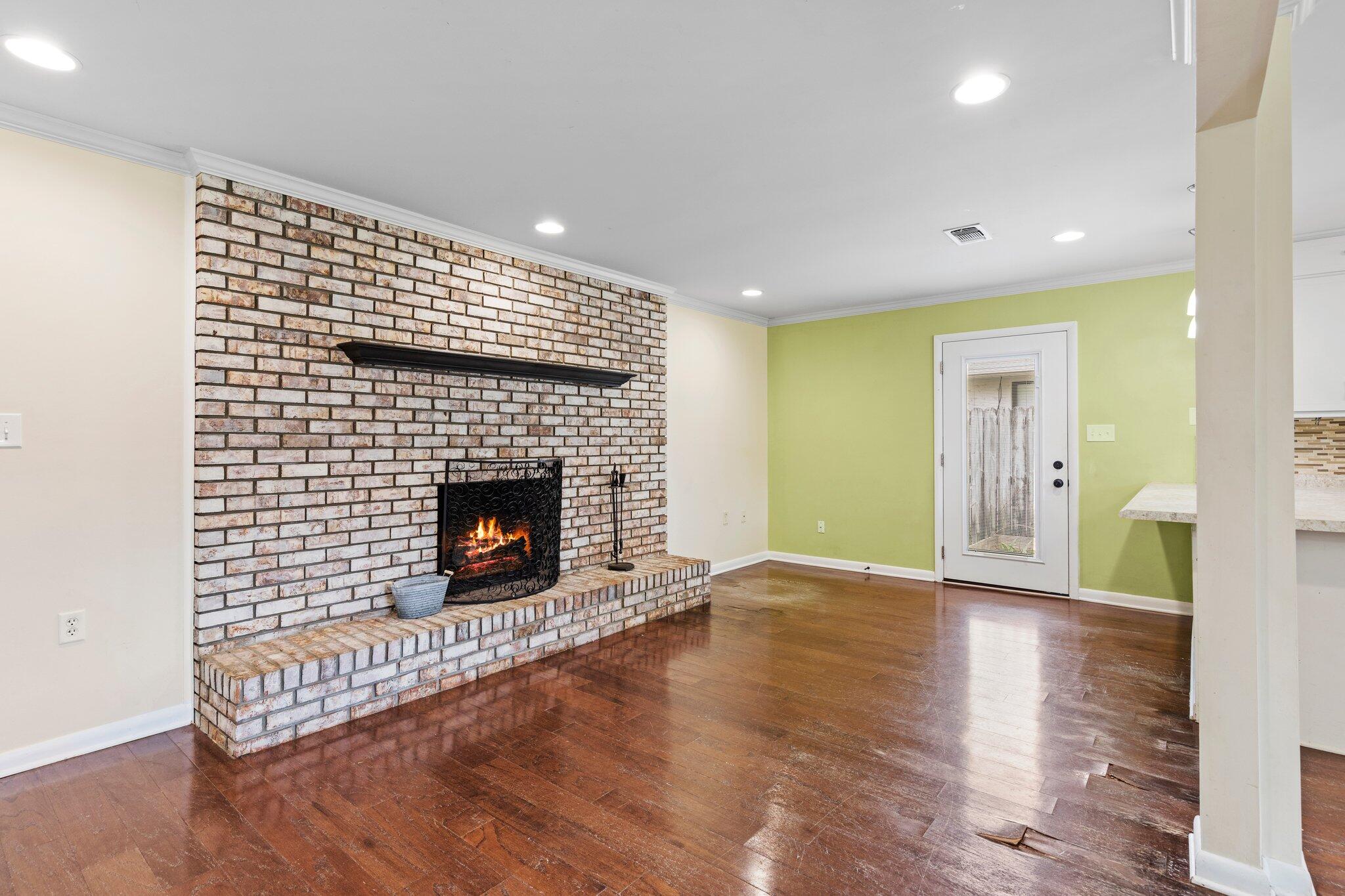 PALM ESTATES UNIT 3 - Residential