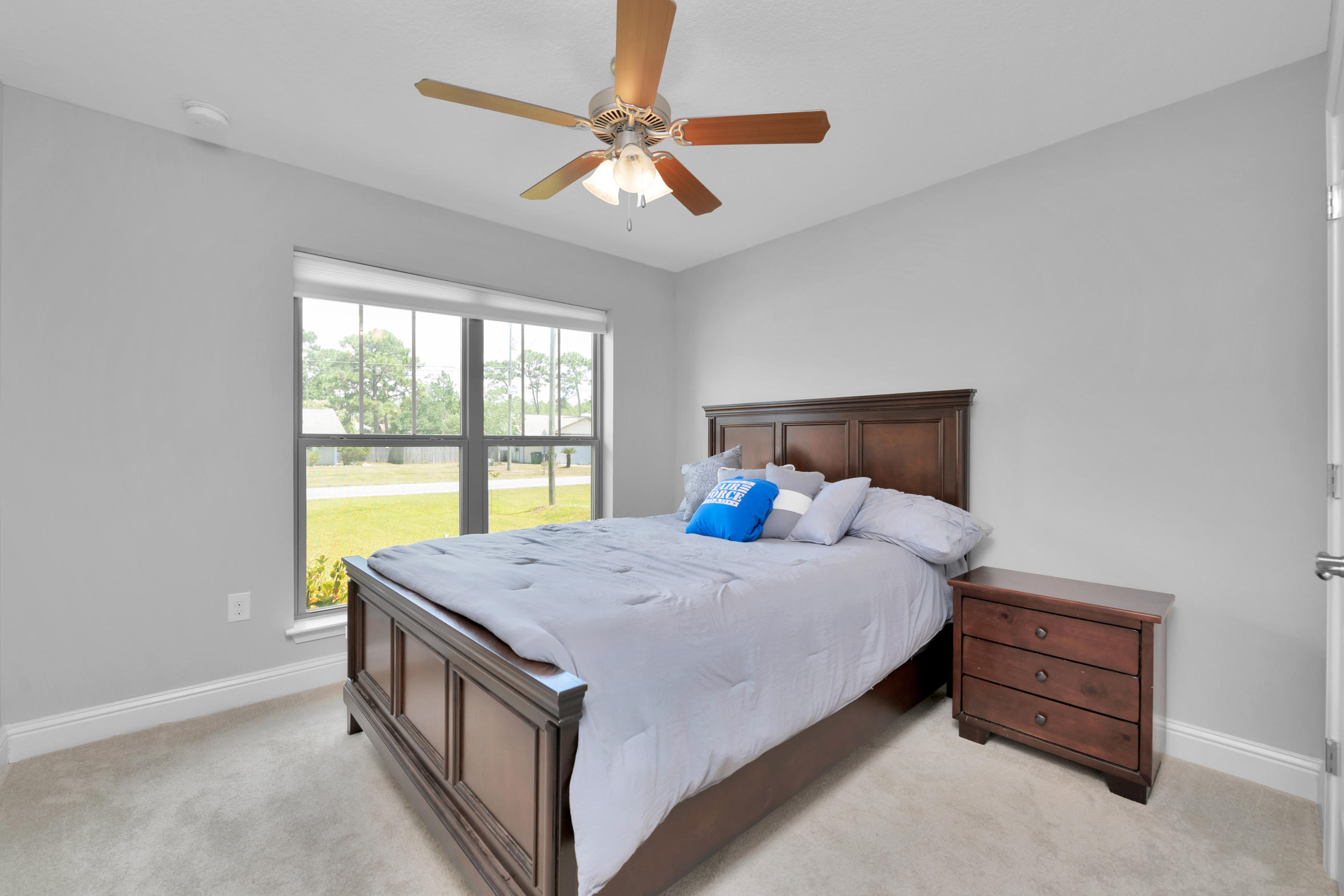 HOLLEY BY THE SEA - Residential