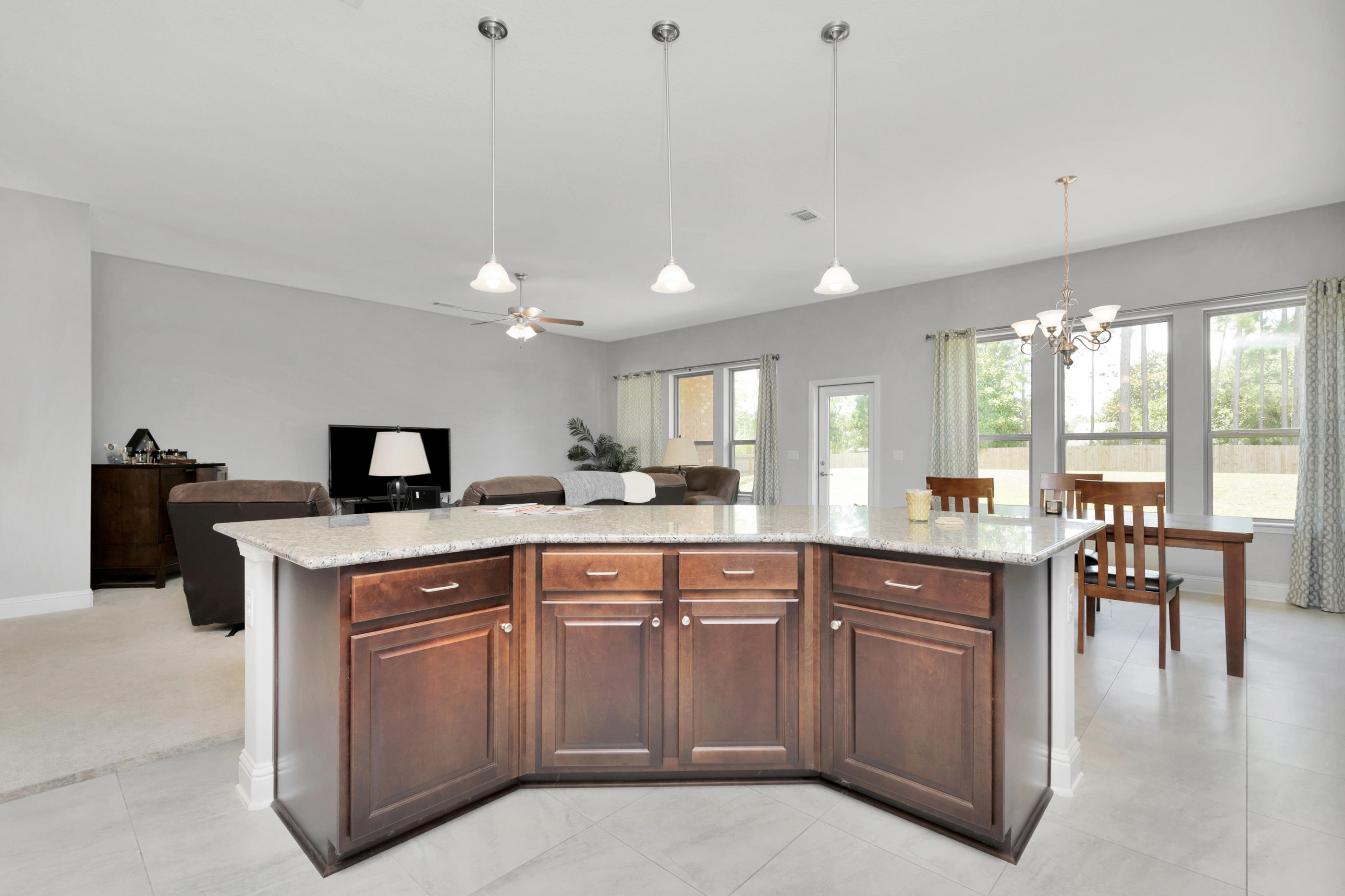 HOLLEY BY THE SEA - Residential