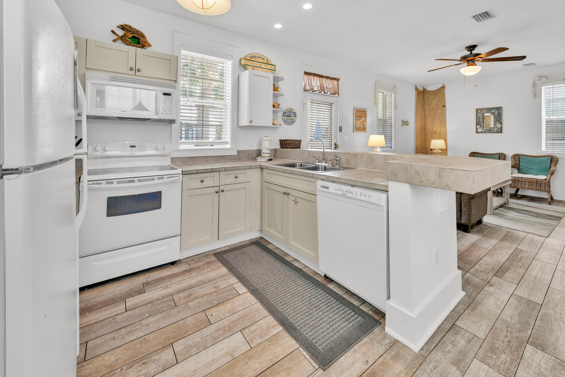 BUNGALOWS AT SEAGROVE BEACH - Residential