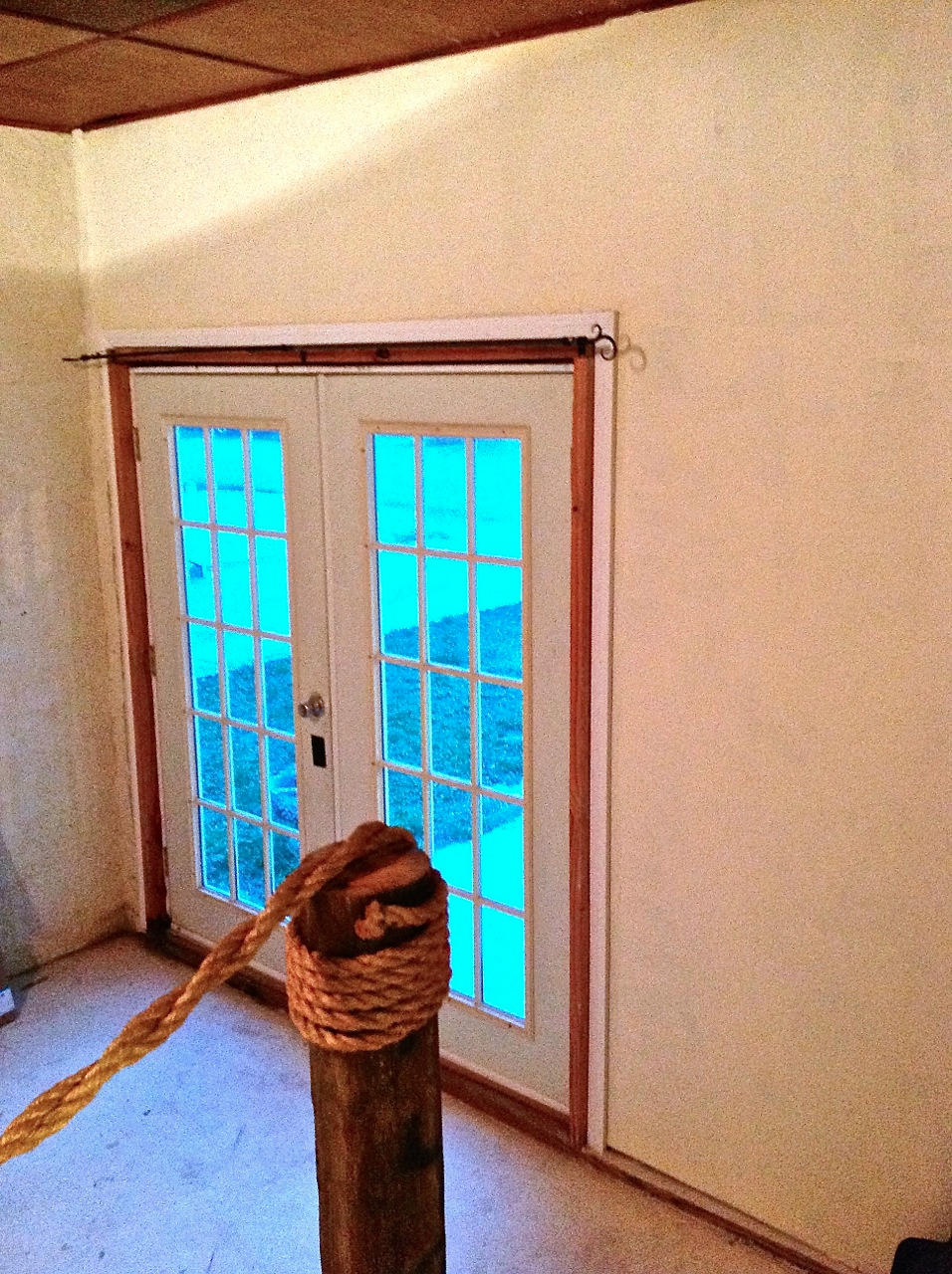 LAGUNA BEACH - Residential