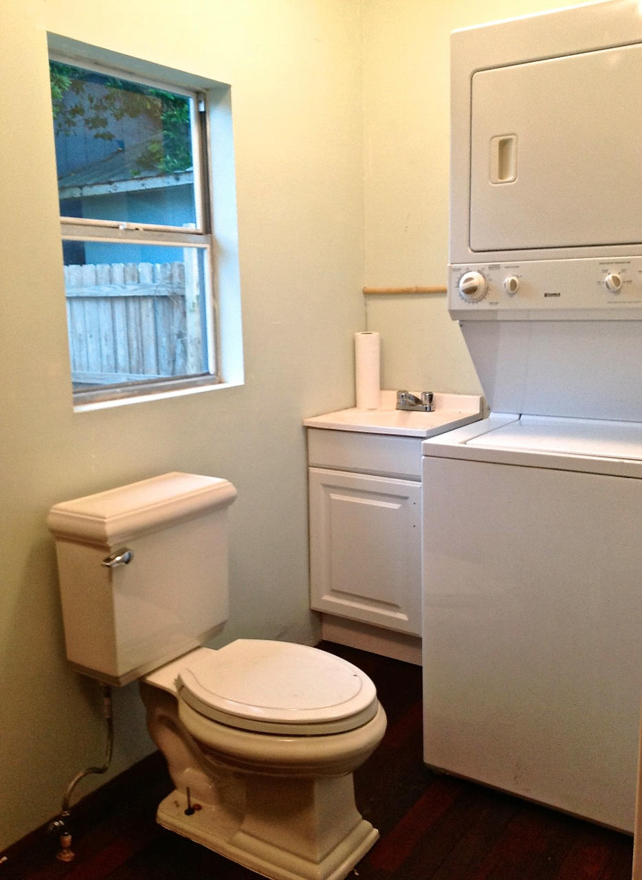 LAGUNA BEACH - Residential