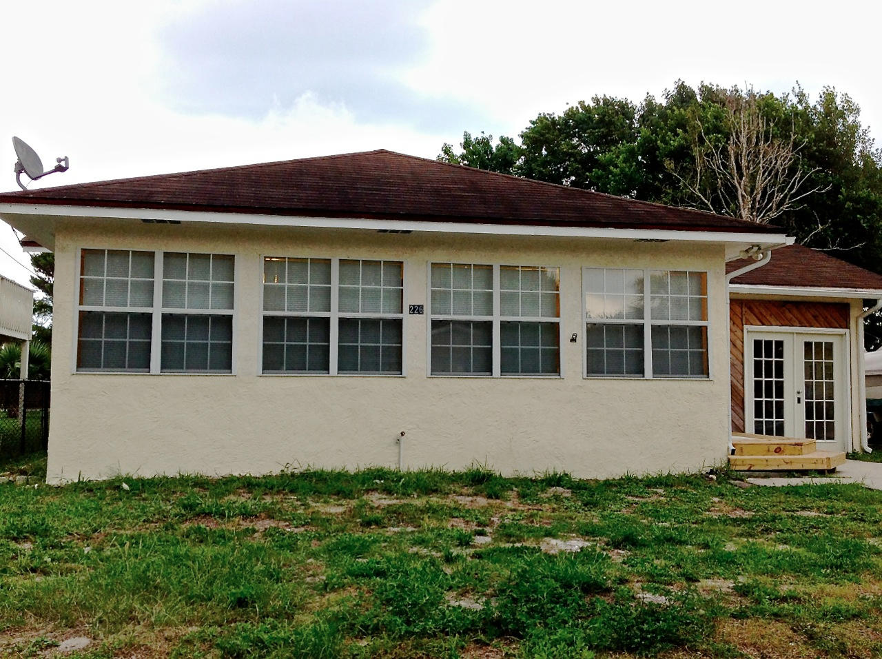 LAGUNA BEACH - Residential