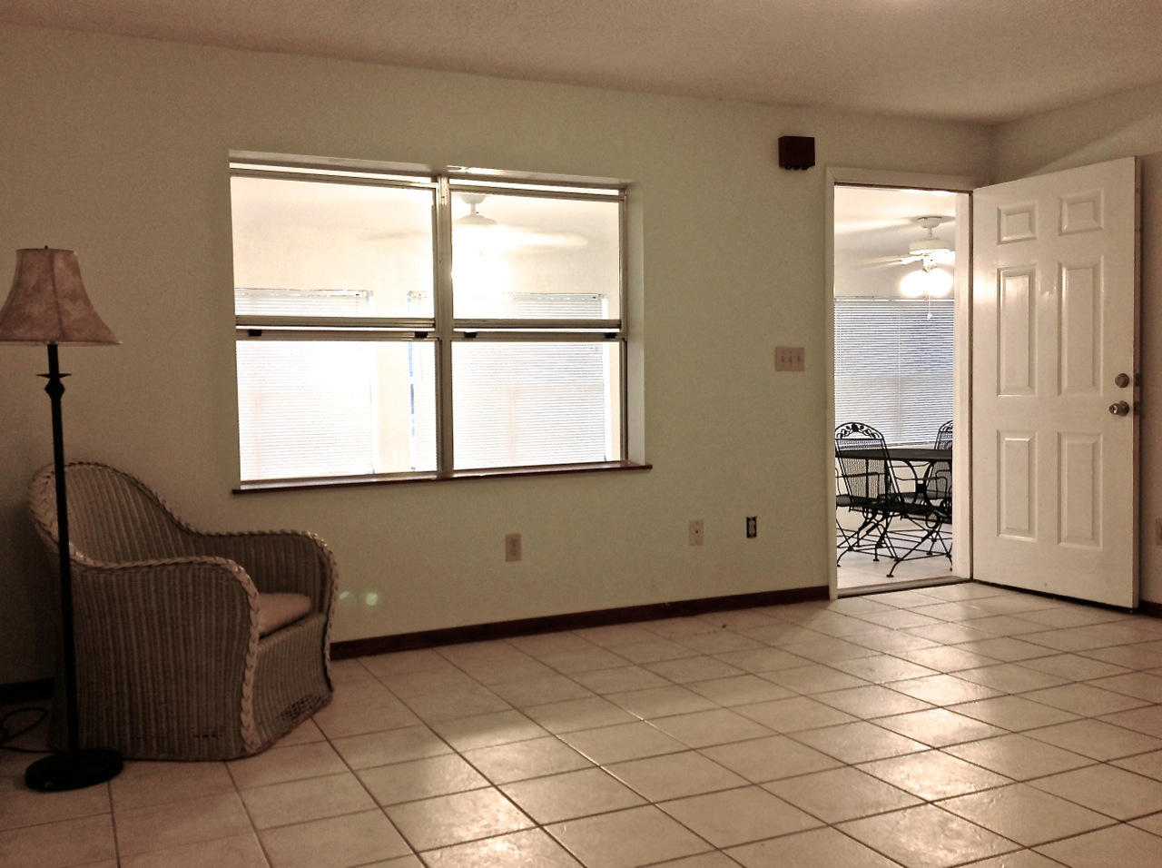 LAGUNA BEACH - Residential