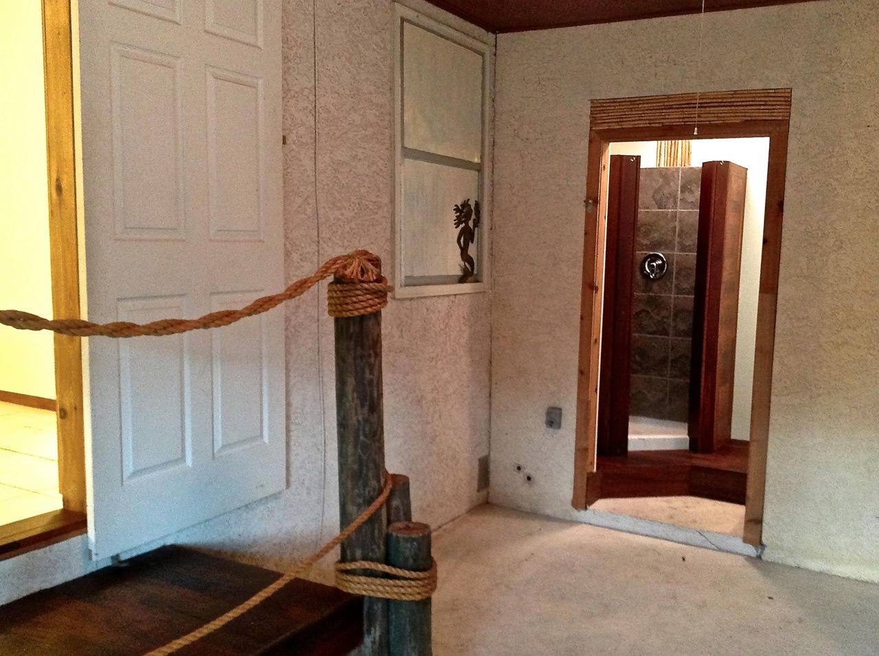 LAGUNA BEACH - Residential