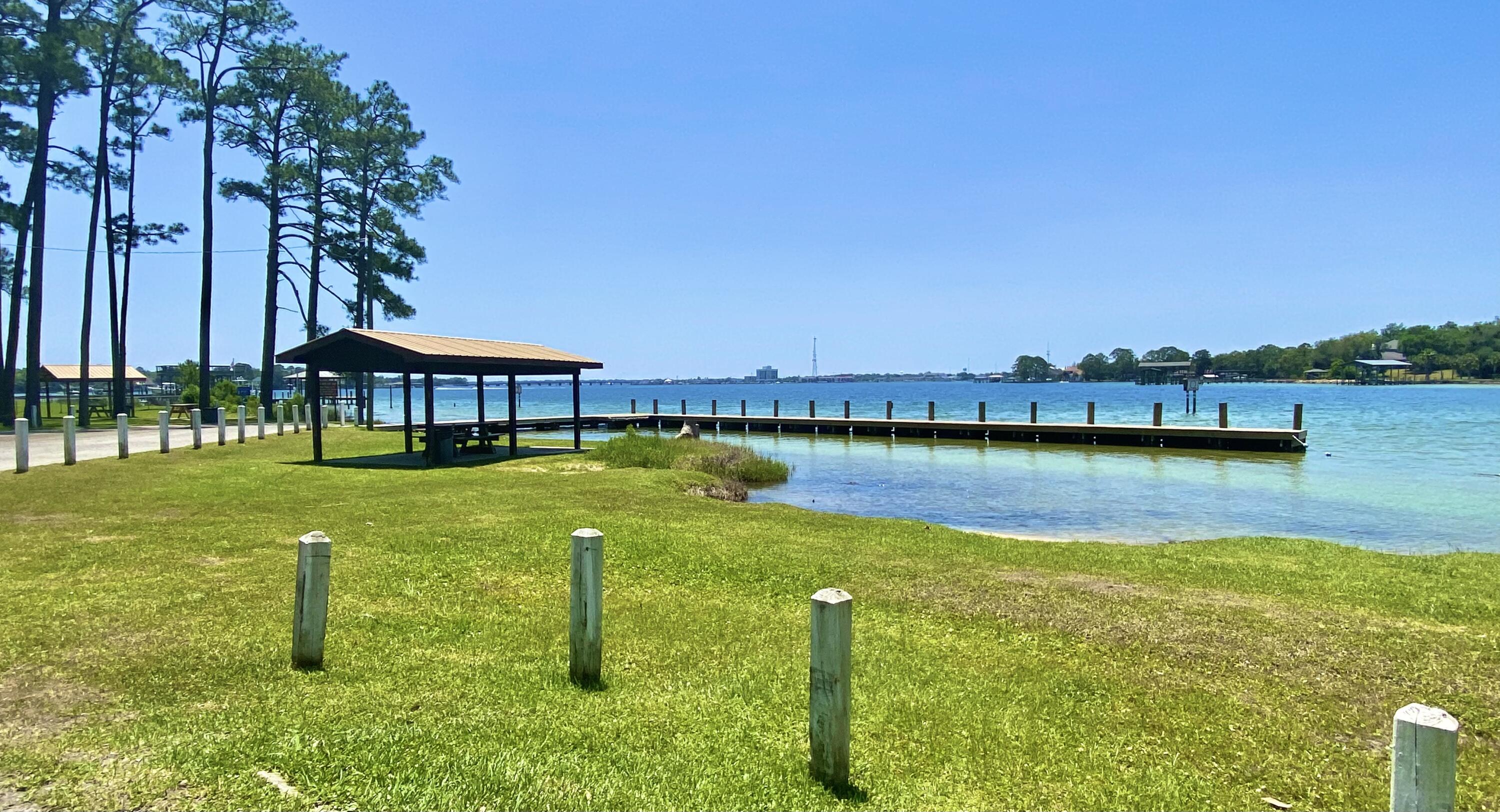 BAYOU POQUITO - Residential