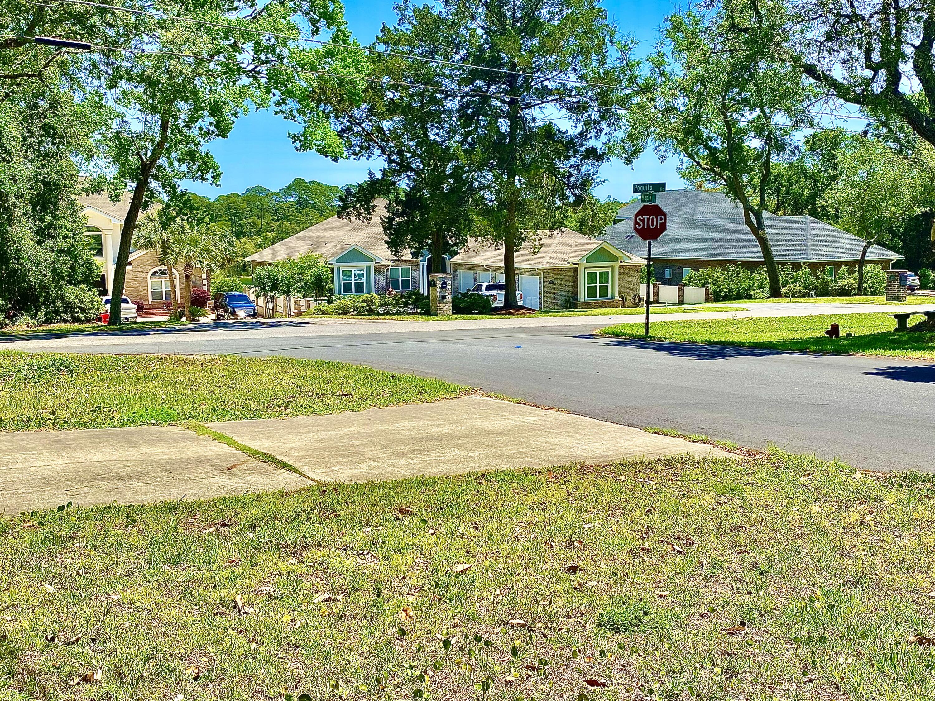 BAYOU POQUITO - Residential