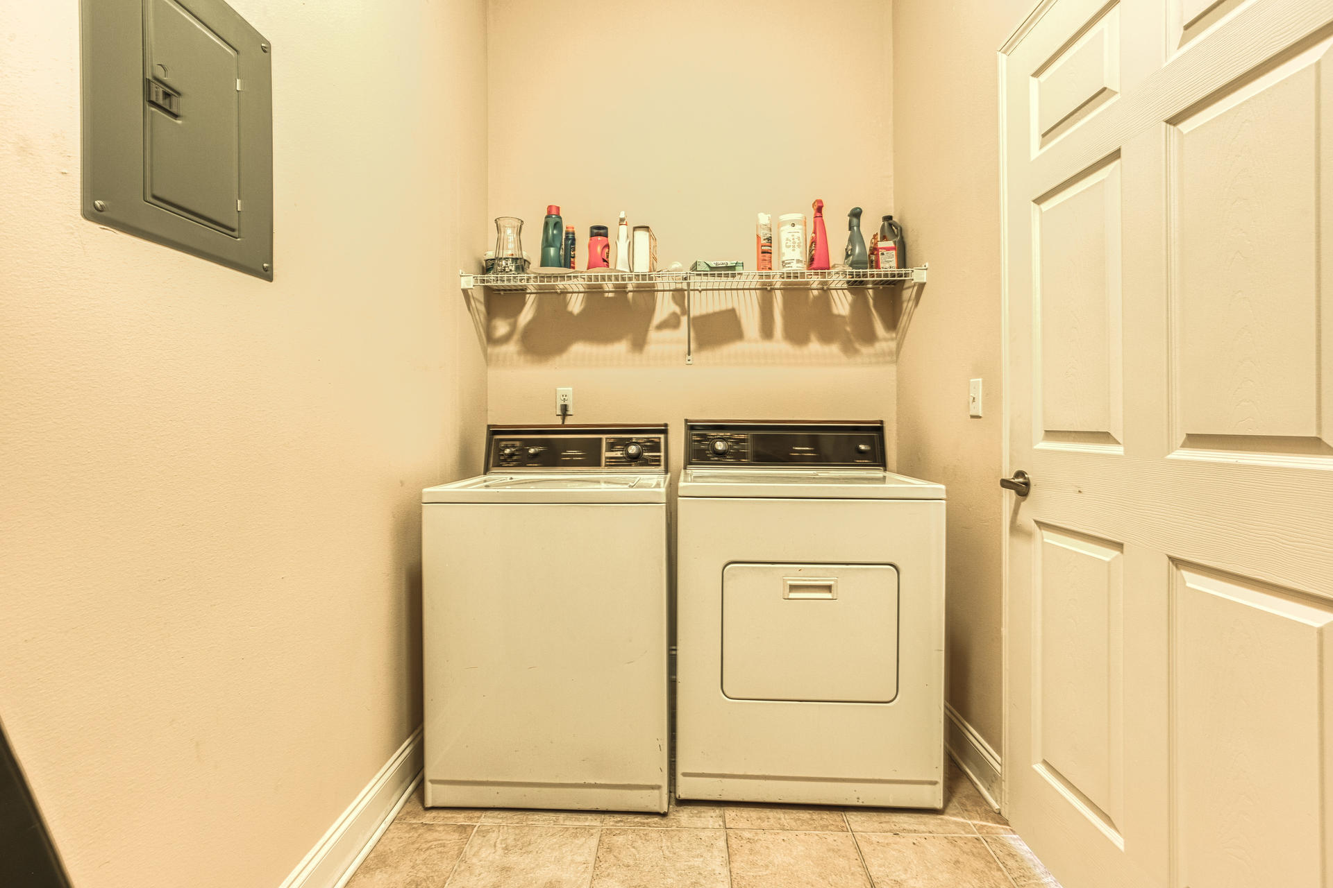 SOVEREIGN ISLE - Residential