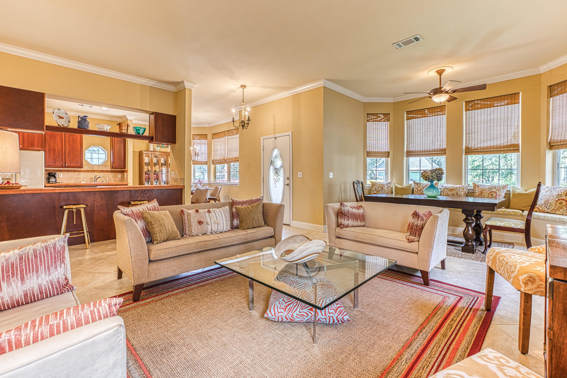 SOVEREIGN ISLE - Residential