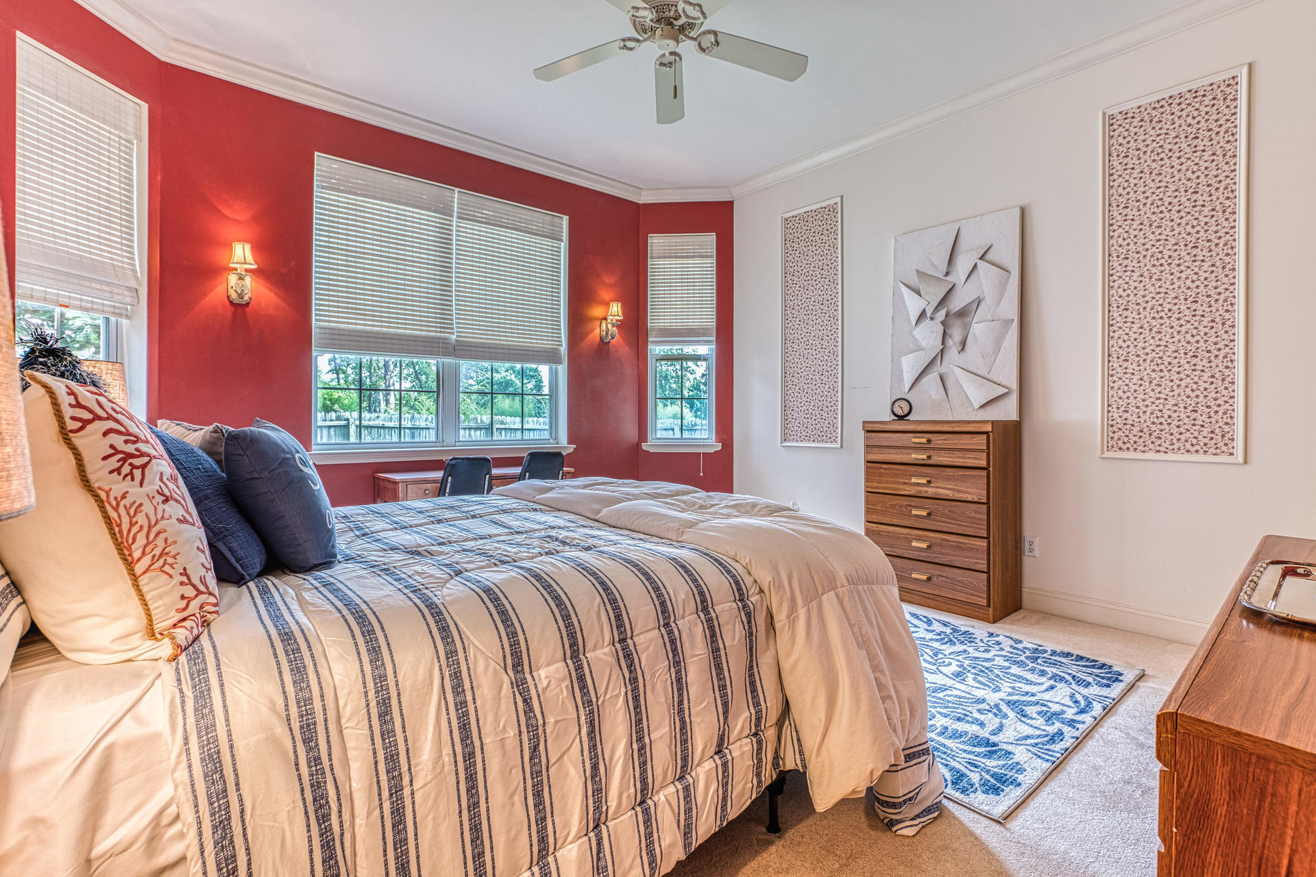 SOVEREIGN ISLE - Residential