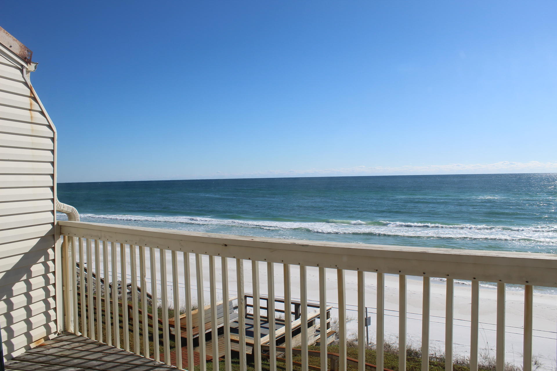 SILVER SANDS T/H - Residential