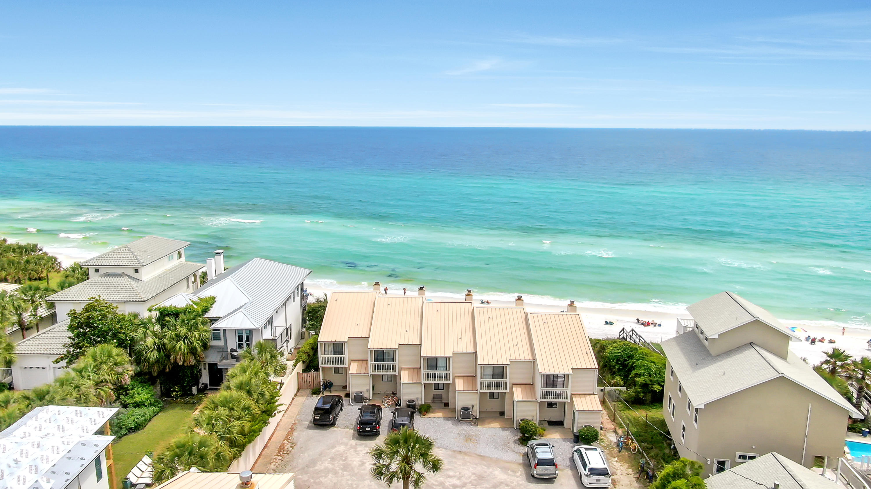 SILVER SANDS T/H - Residential