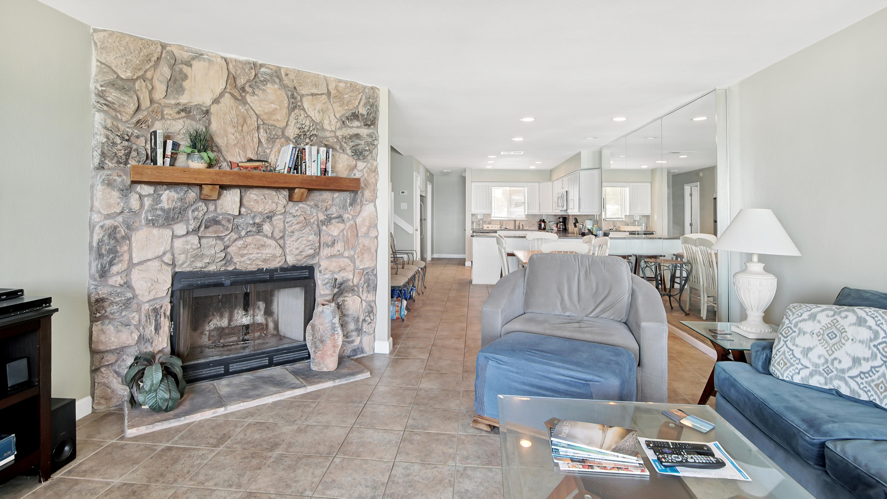 SILVER SANDS T/H - Residential