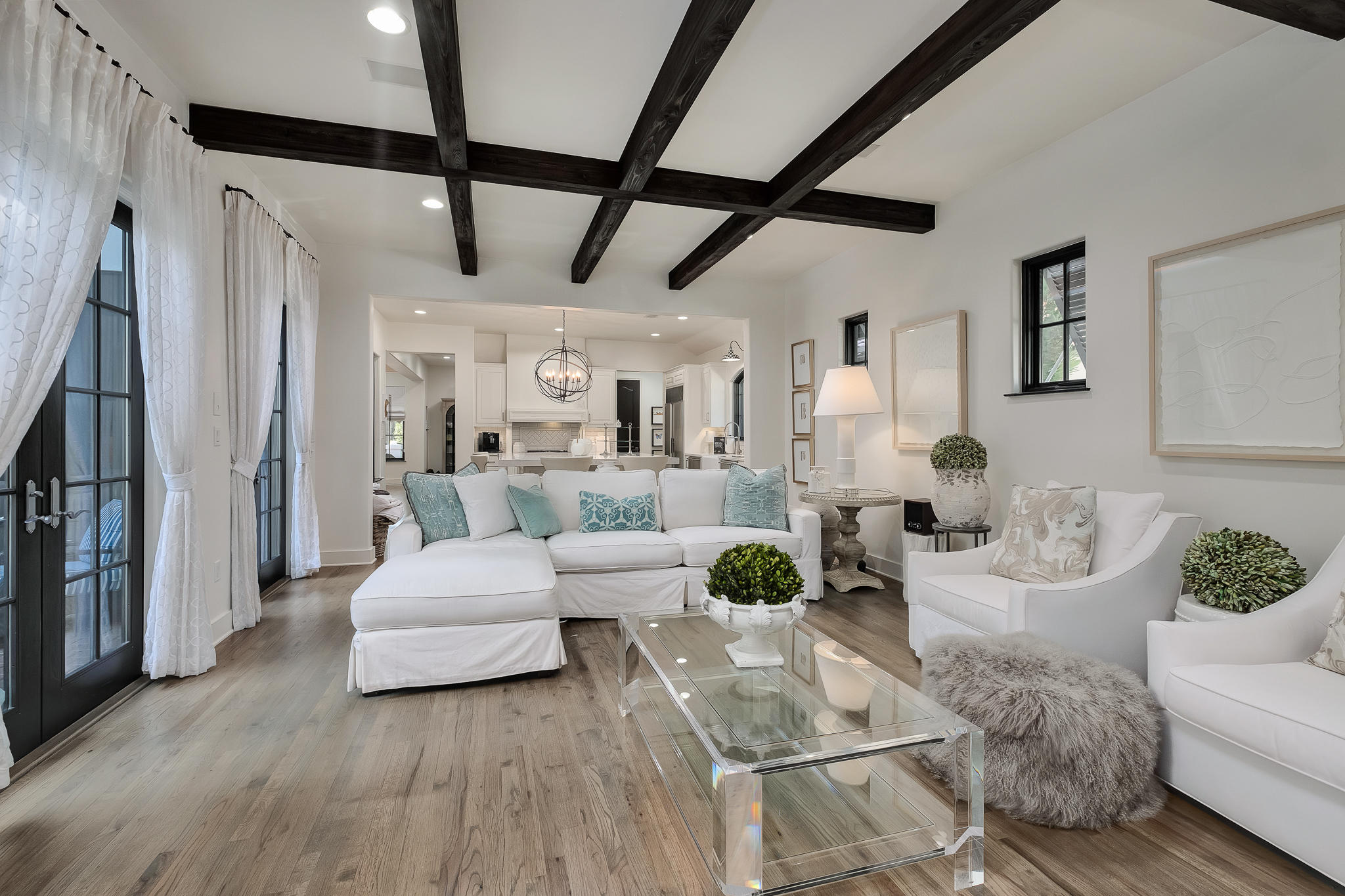 BURNT PINE - Residential