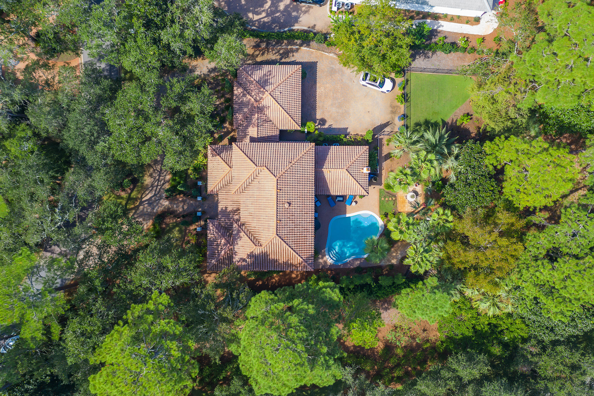 BURNT PINE - Residential