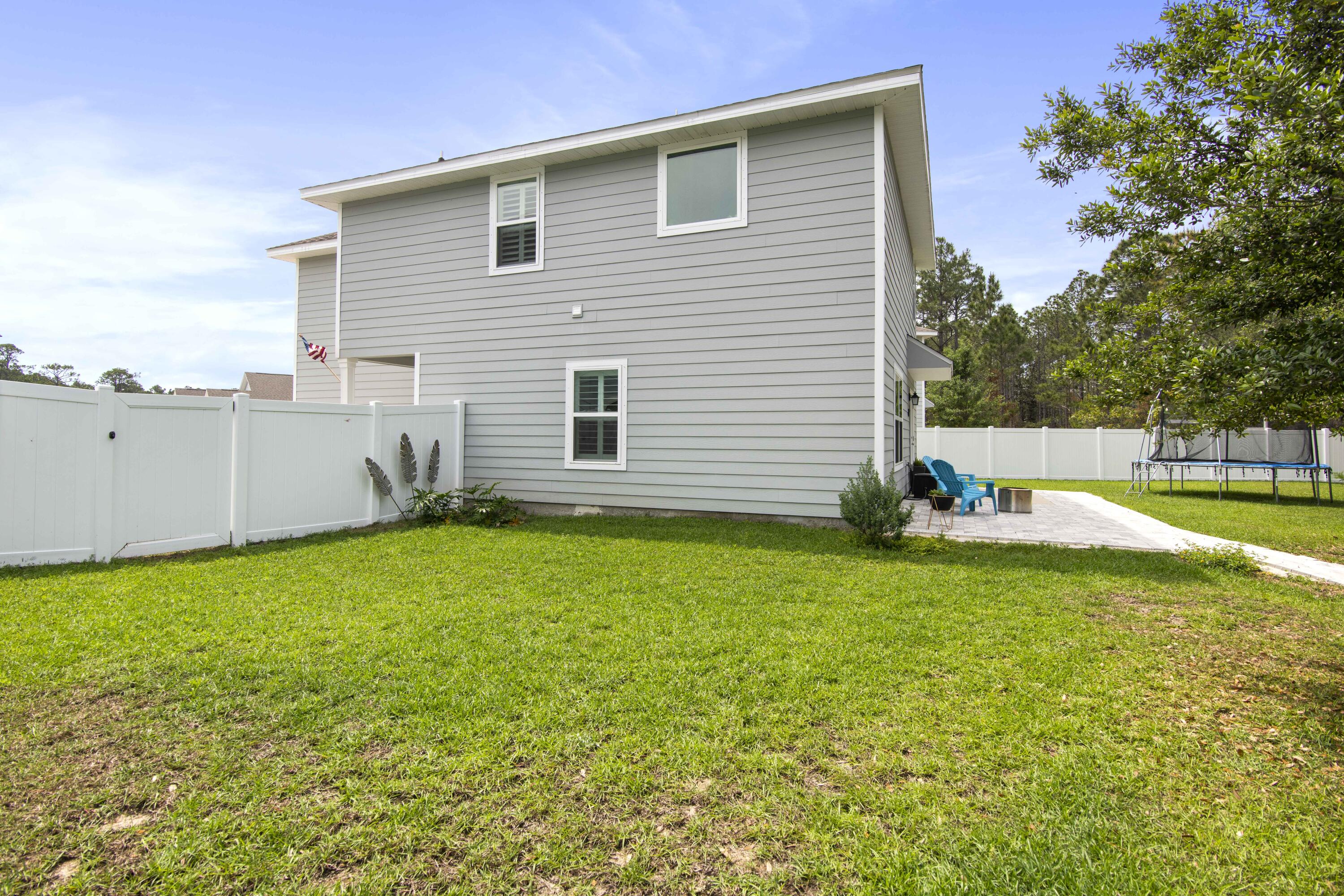 STONEGATE - Residential