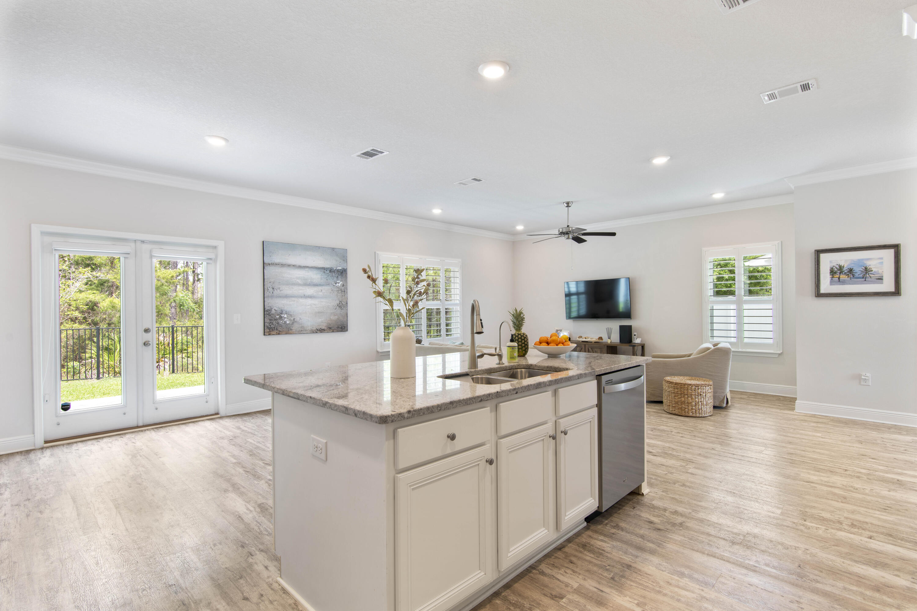 STONEGATE - Residential