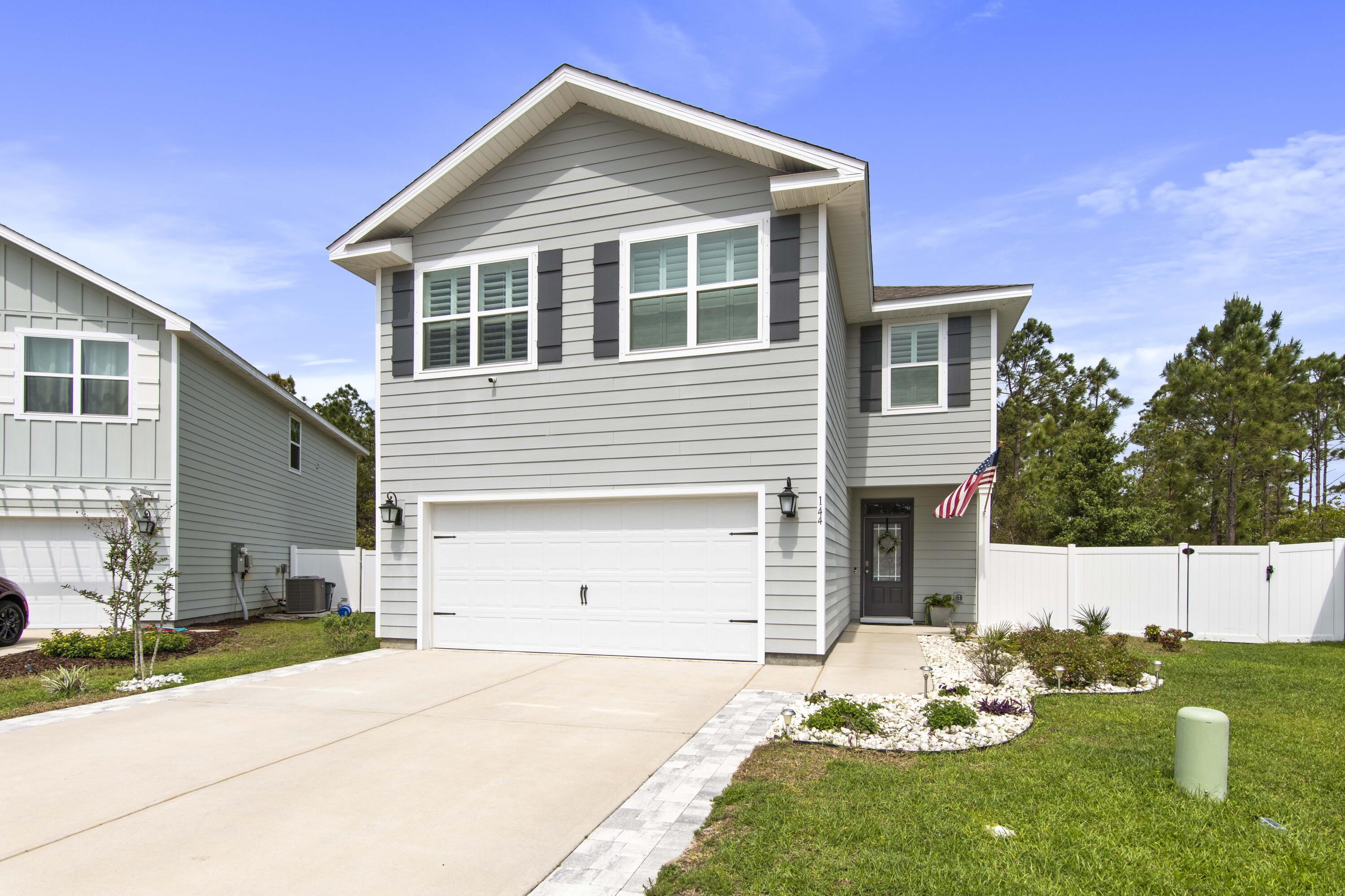 STONEGATE - Residential