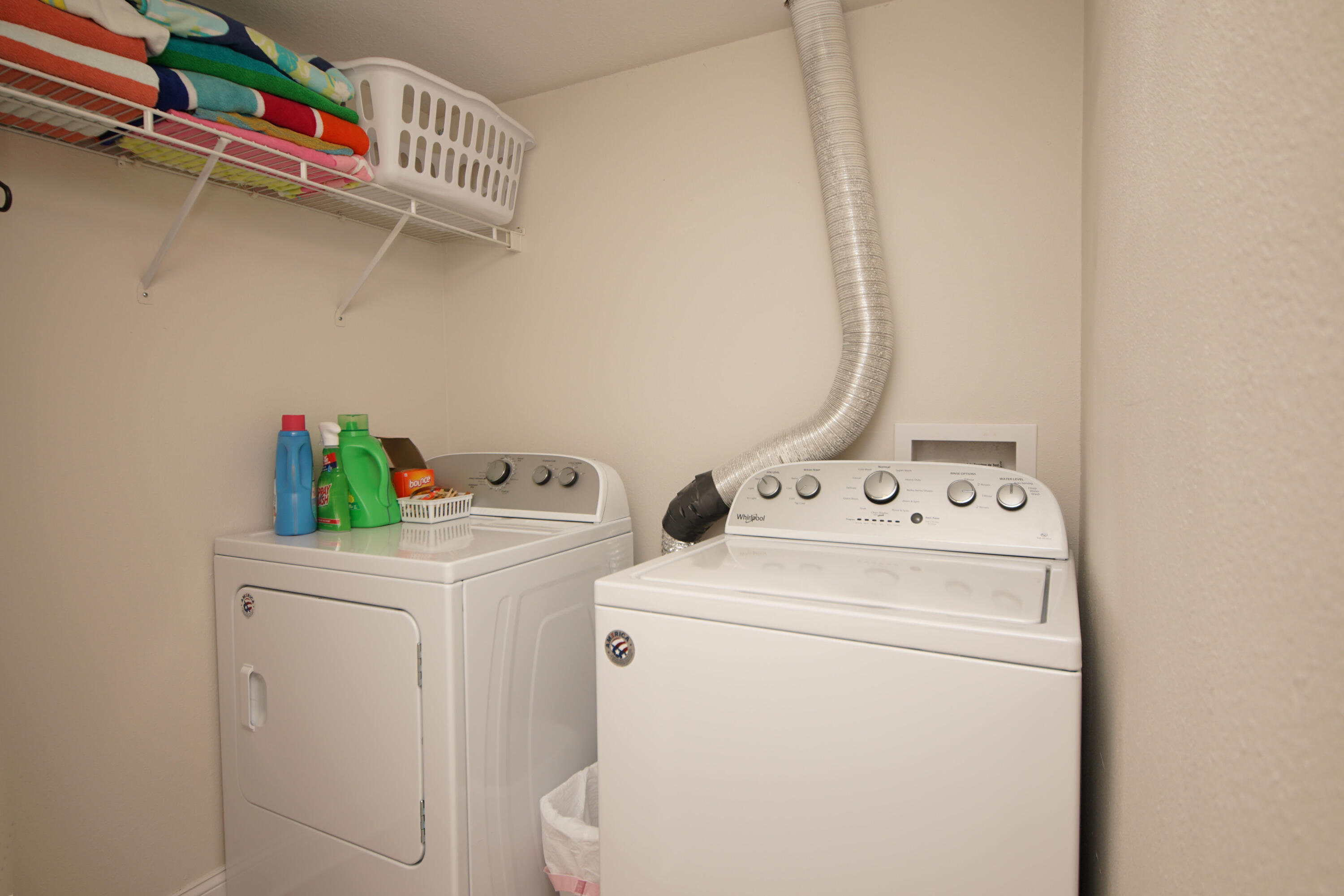 SHORELINE TOWERS 2 - Residential