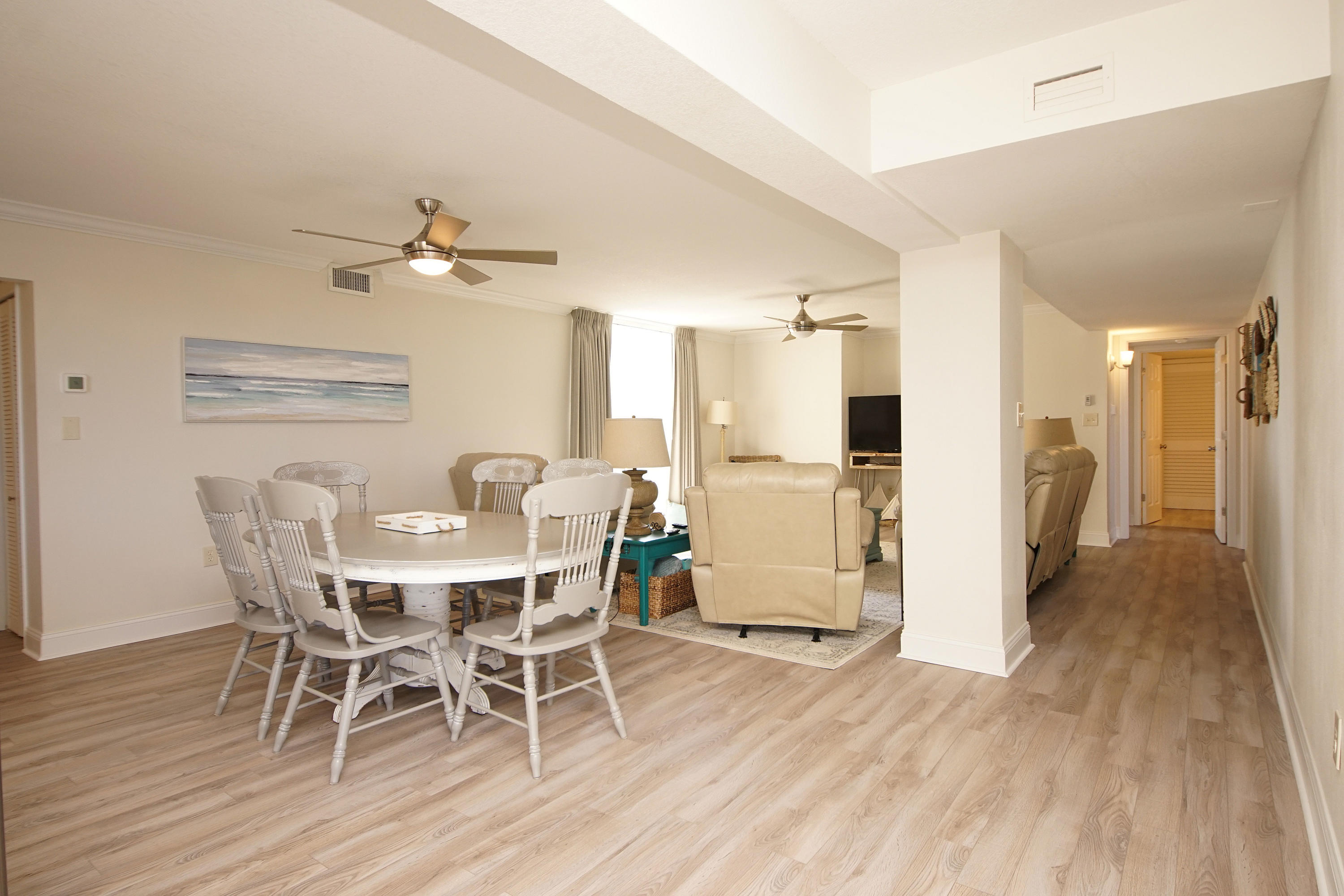 SHORELINE TOWERS 2 - Residential