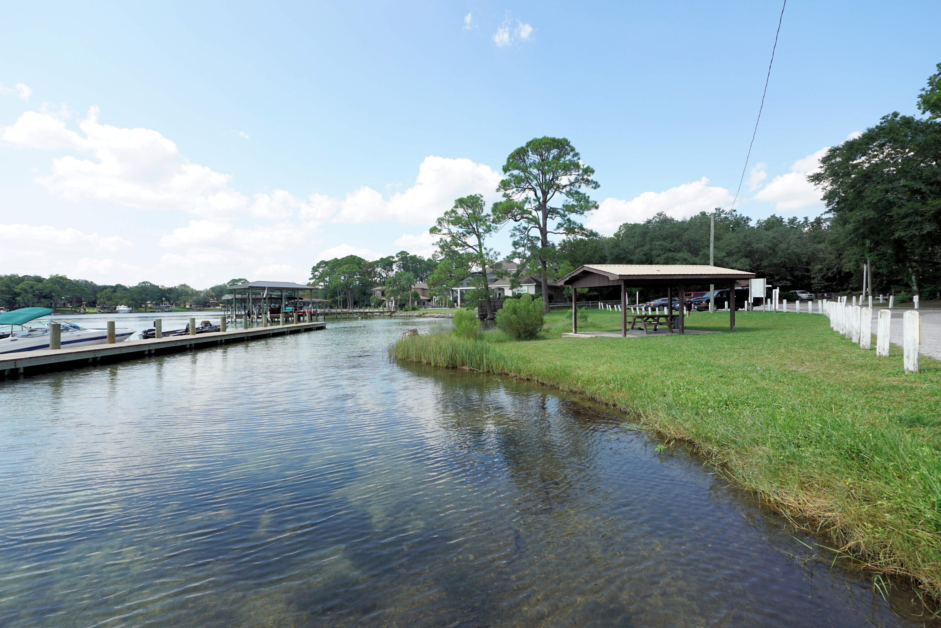 BAYOU POQUITO - Residential