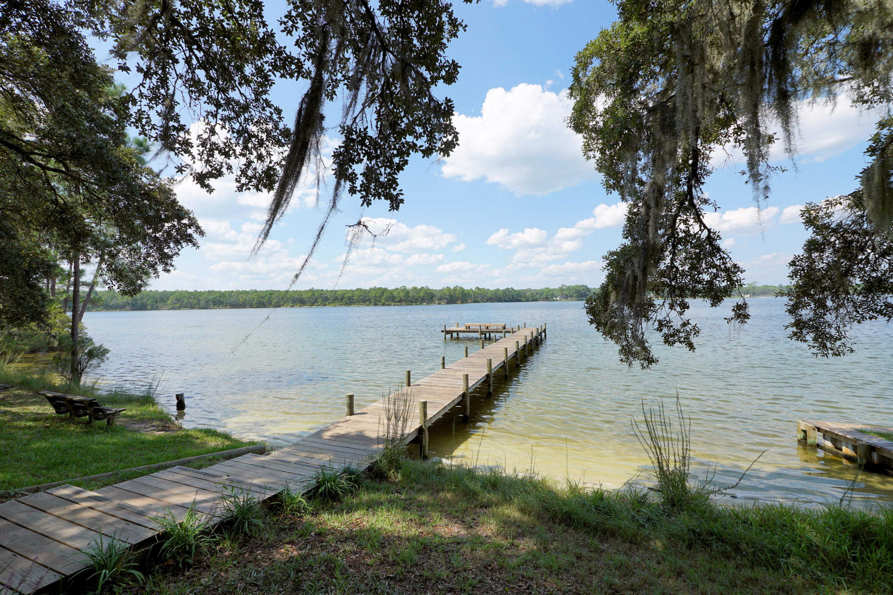 BAYOU POQUITO - Residential