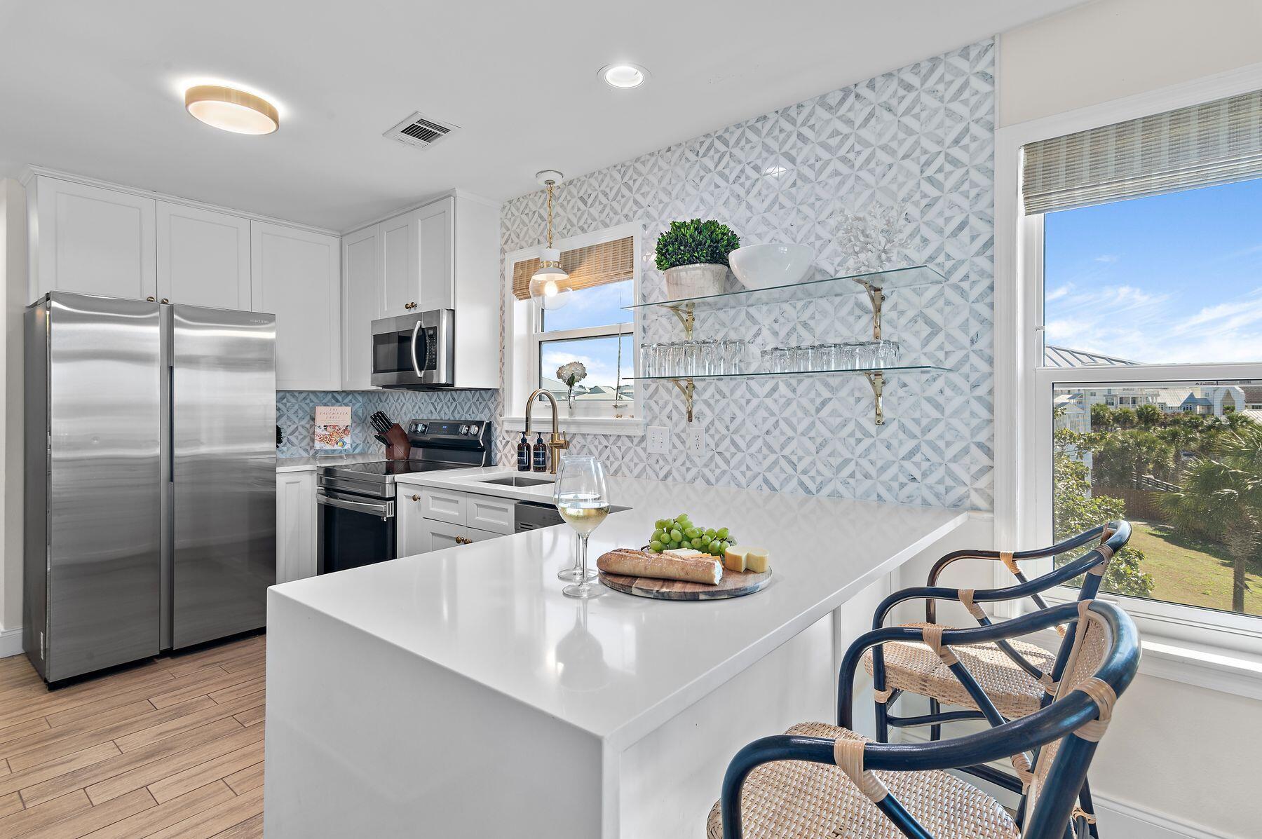BEACHSIDE VILLAS CONDO - Residential