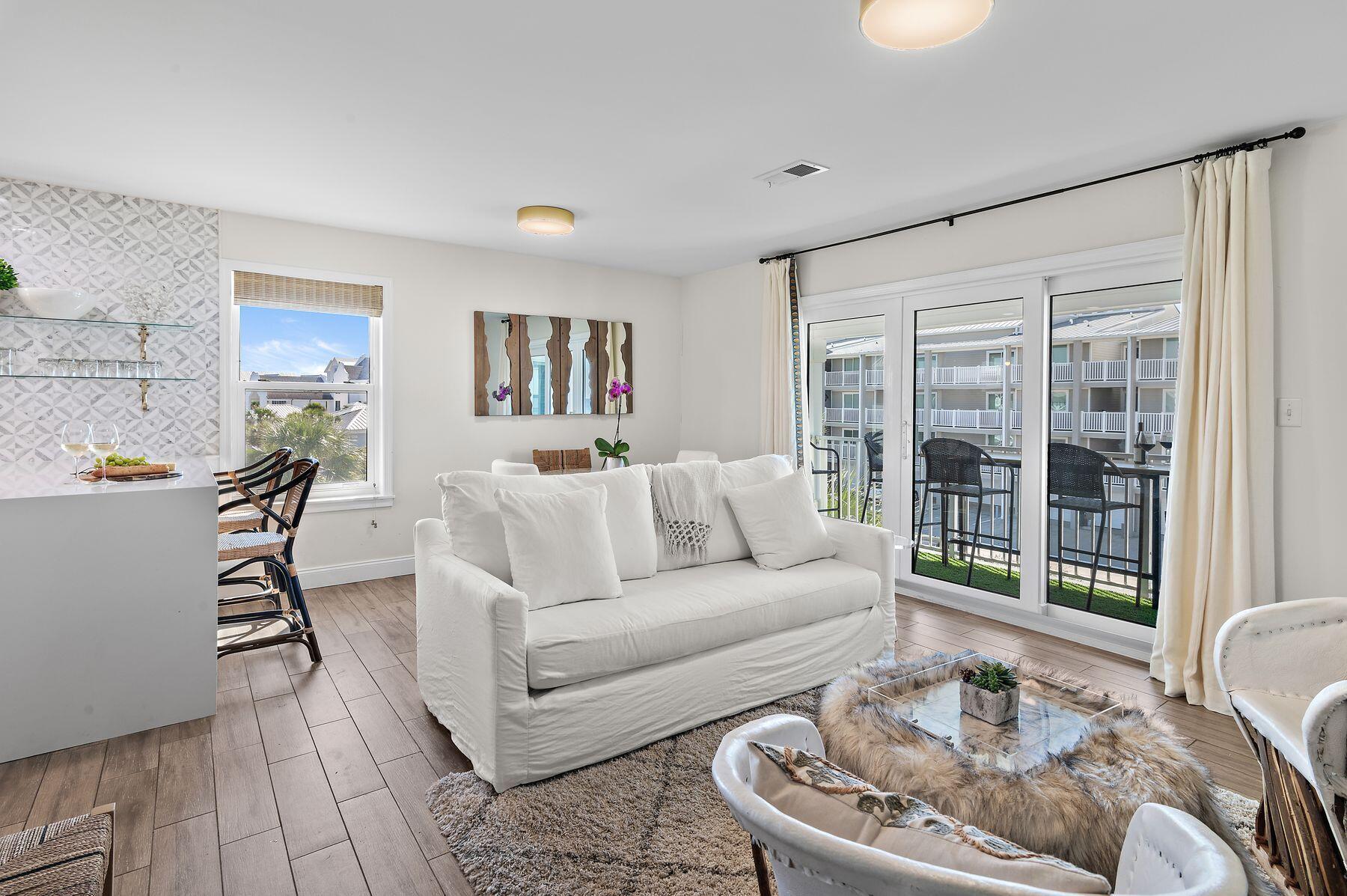 BEACHSIDE VILLAS CONDO - Residential