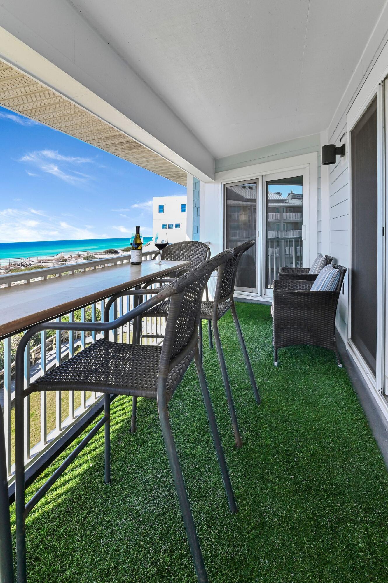 BEACHSIDE VILLAS CONDO - Residential