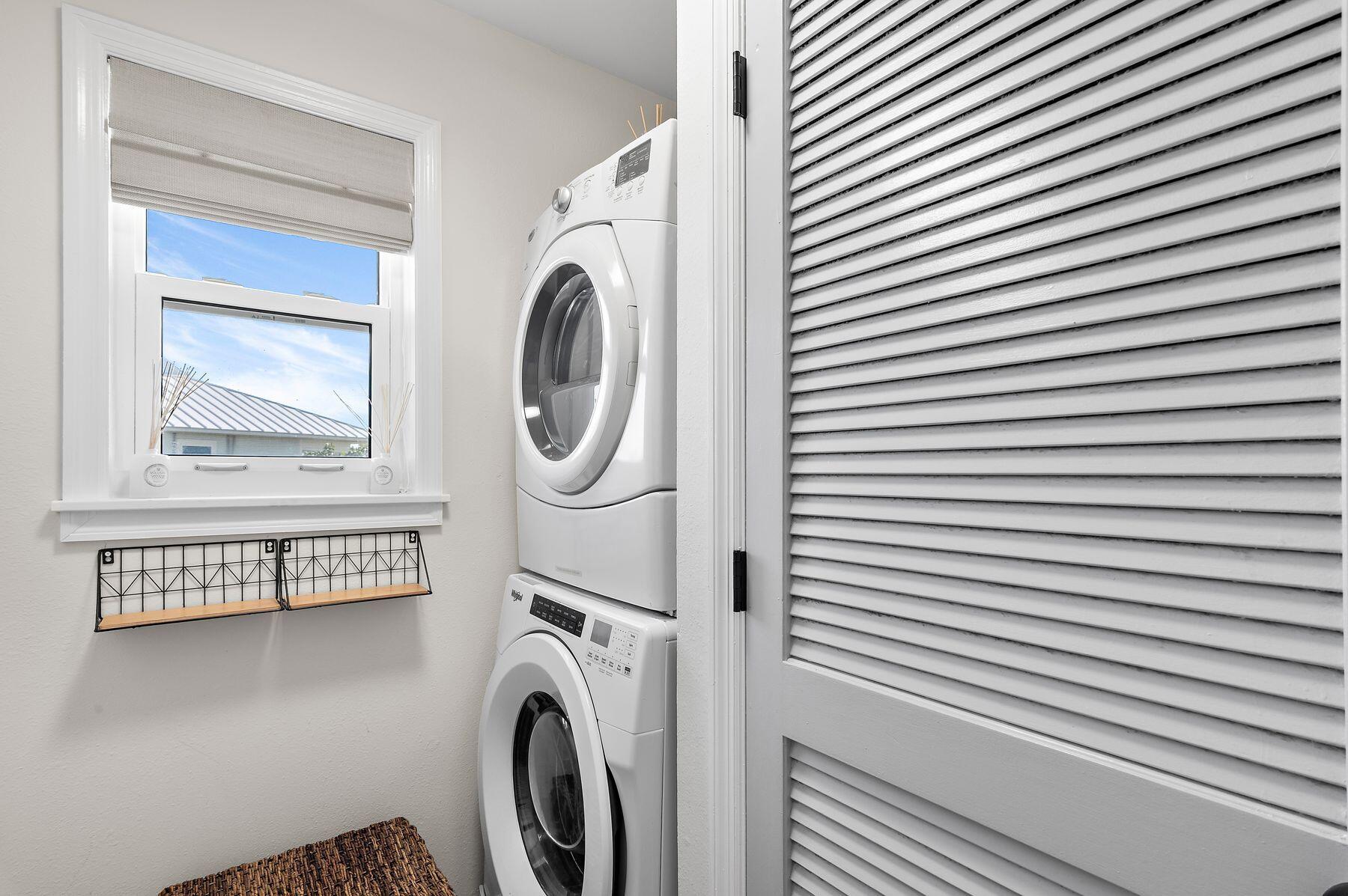 BEACHSIDE VILLAS CONDO - Residential