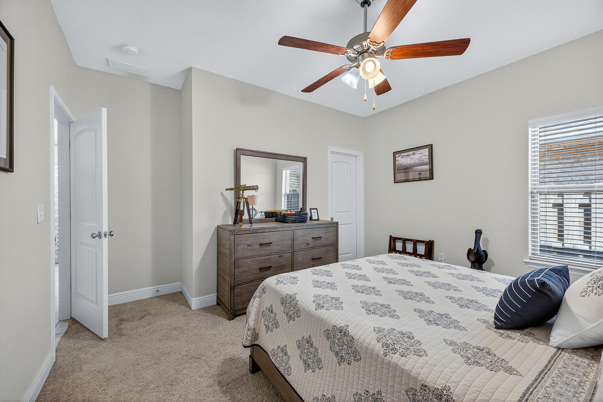 WATERFORD SOUND - Residential