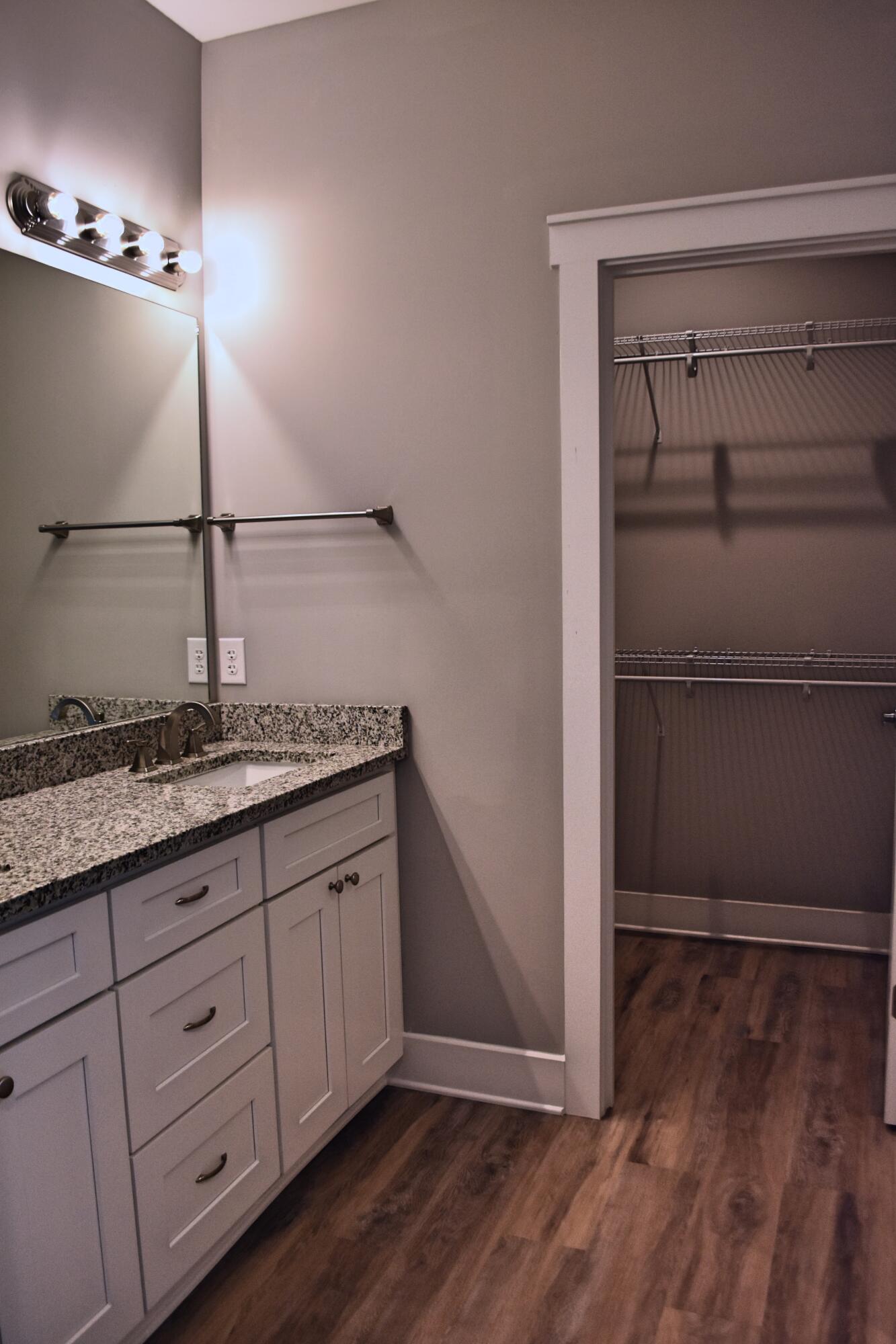 OAKFIELD ESTATES - Residential Lease