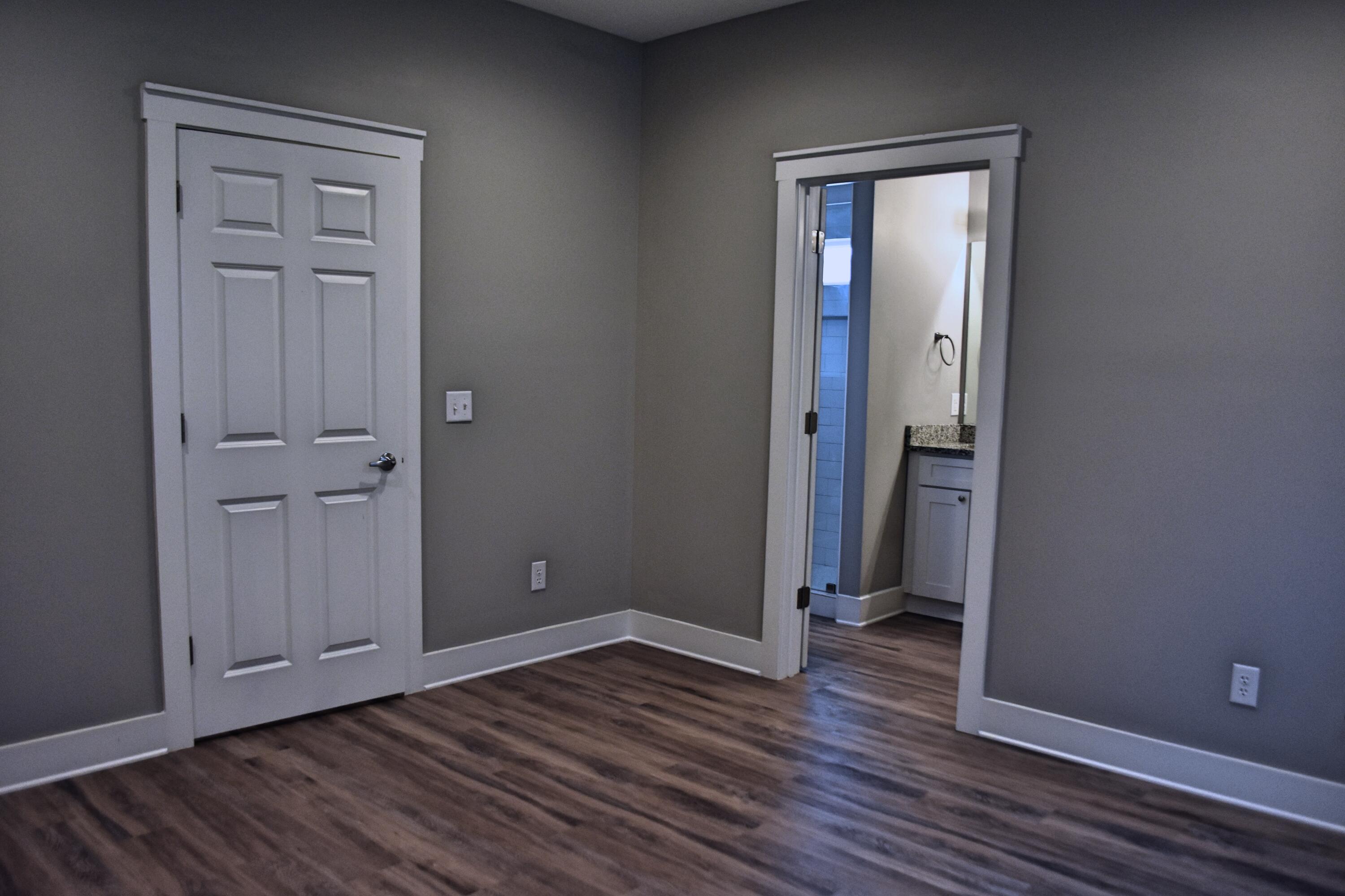 OAKFIELD ESTATES - Residential Lease